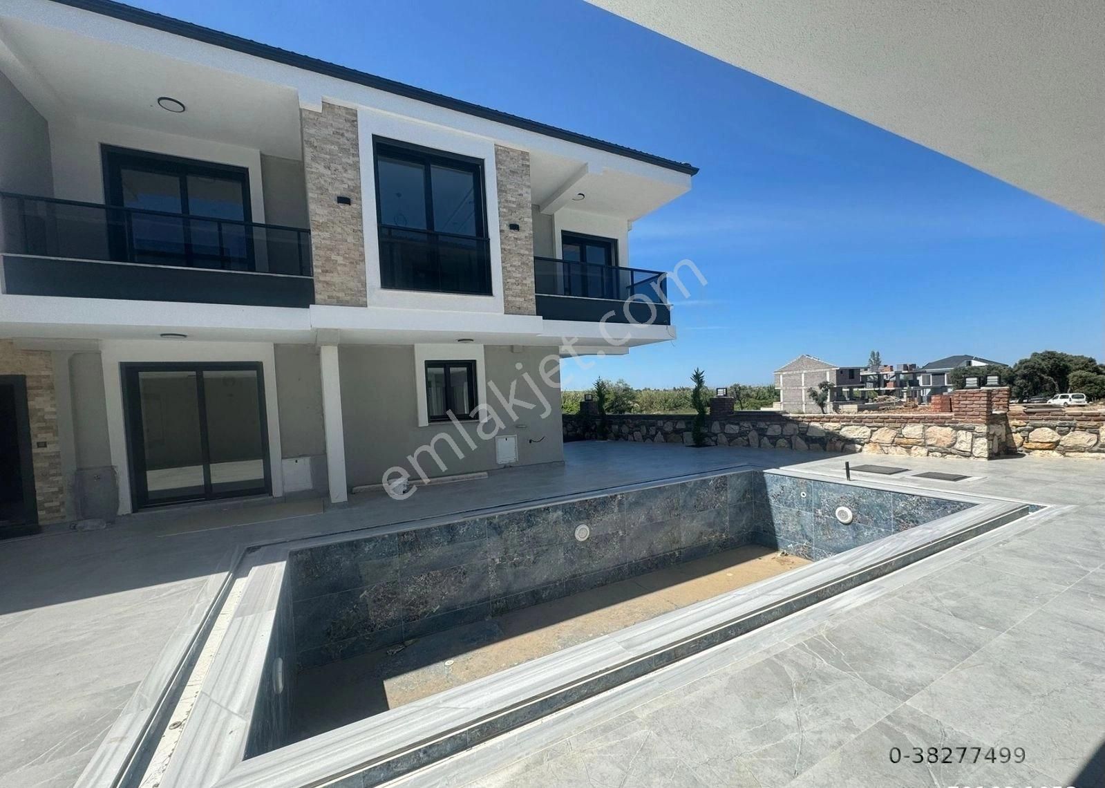 Didim Satılık 3+1 Ayrı Mutfak Sıfır Villa Havuzlu Otoparklı