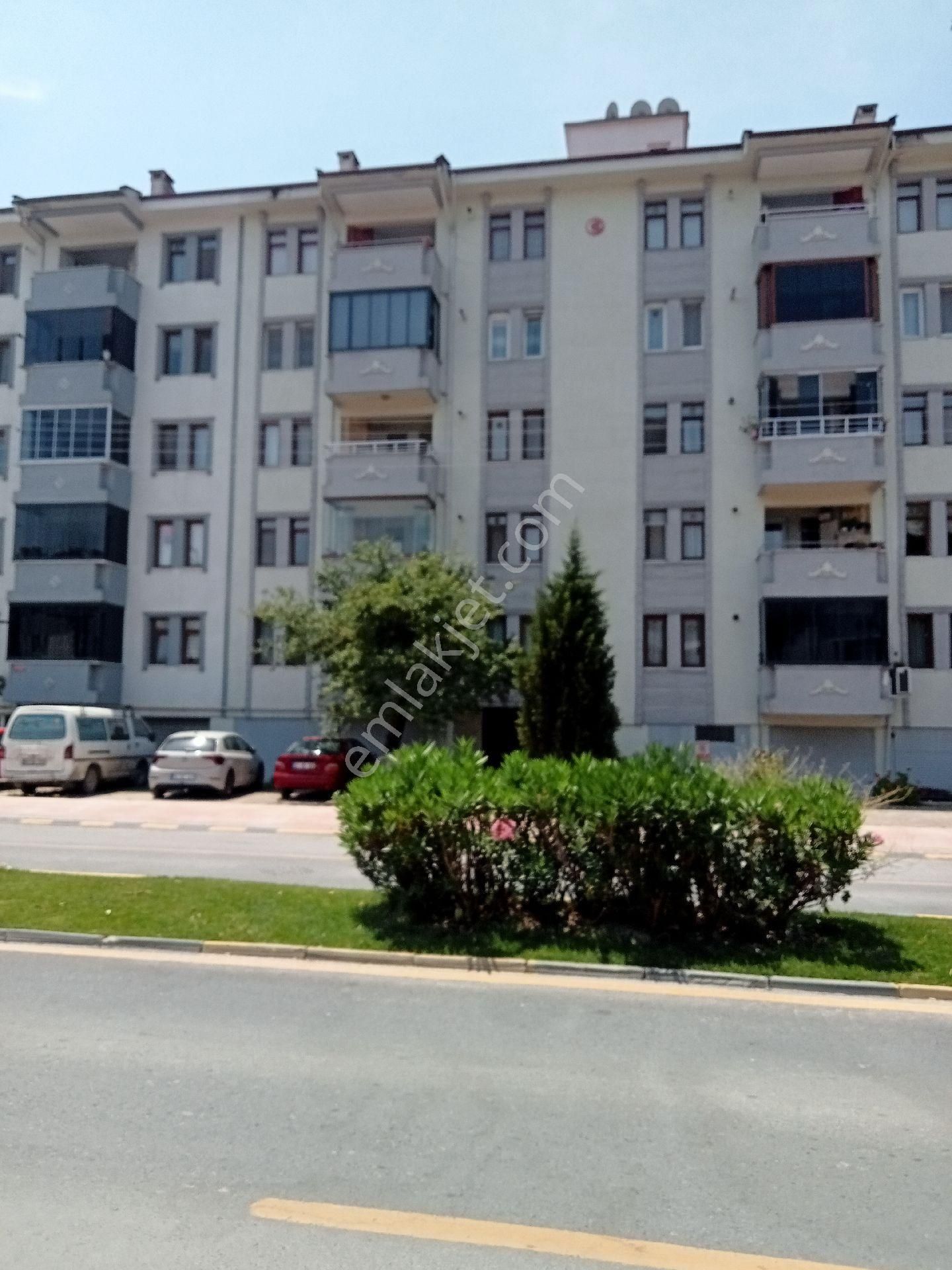 Erenler Bağlar Satılık Daire Erenler Bağlar Mahallesi 3+1 Satılık Daire