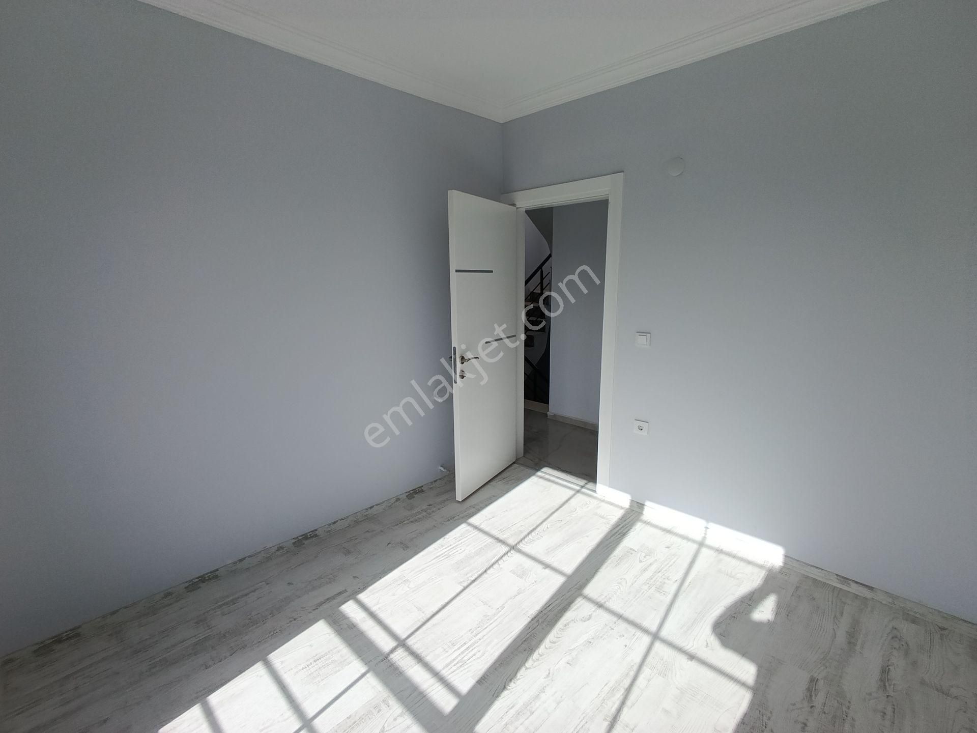 Seferihisar Elmastaş'ta Deniz'e 450m 3+1, 160m2 Kelepir Villa - Görsel 13