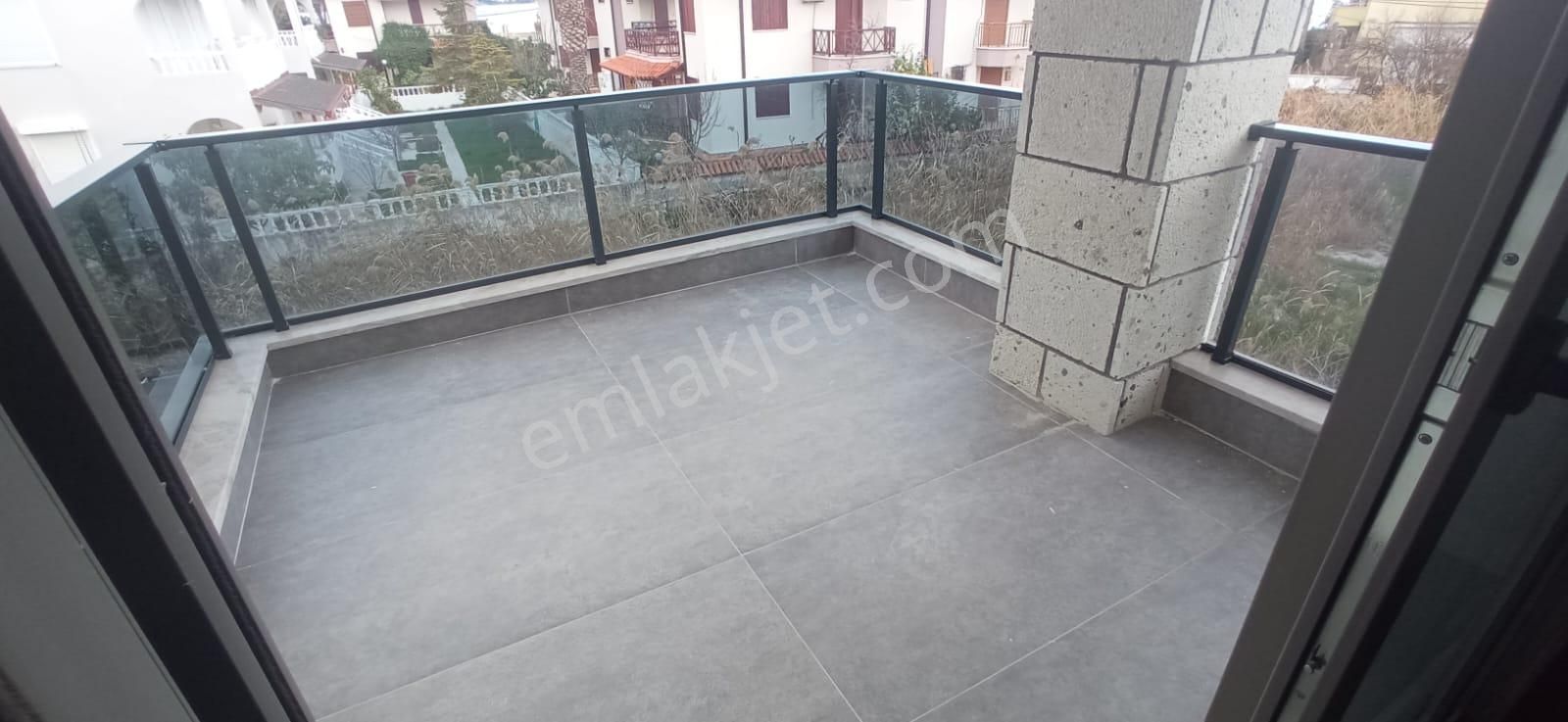 Arguvan Emlaktan Küçükkuyu Mıhlıda 5+1 İkiz Villa.. - Görsel 12