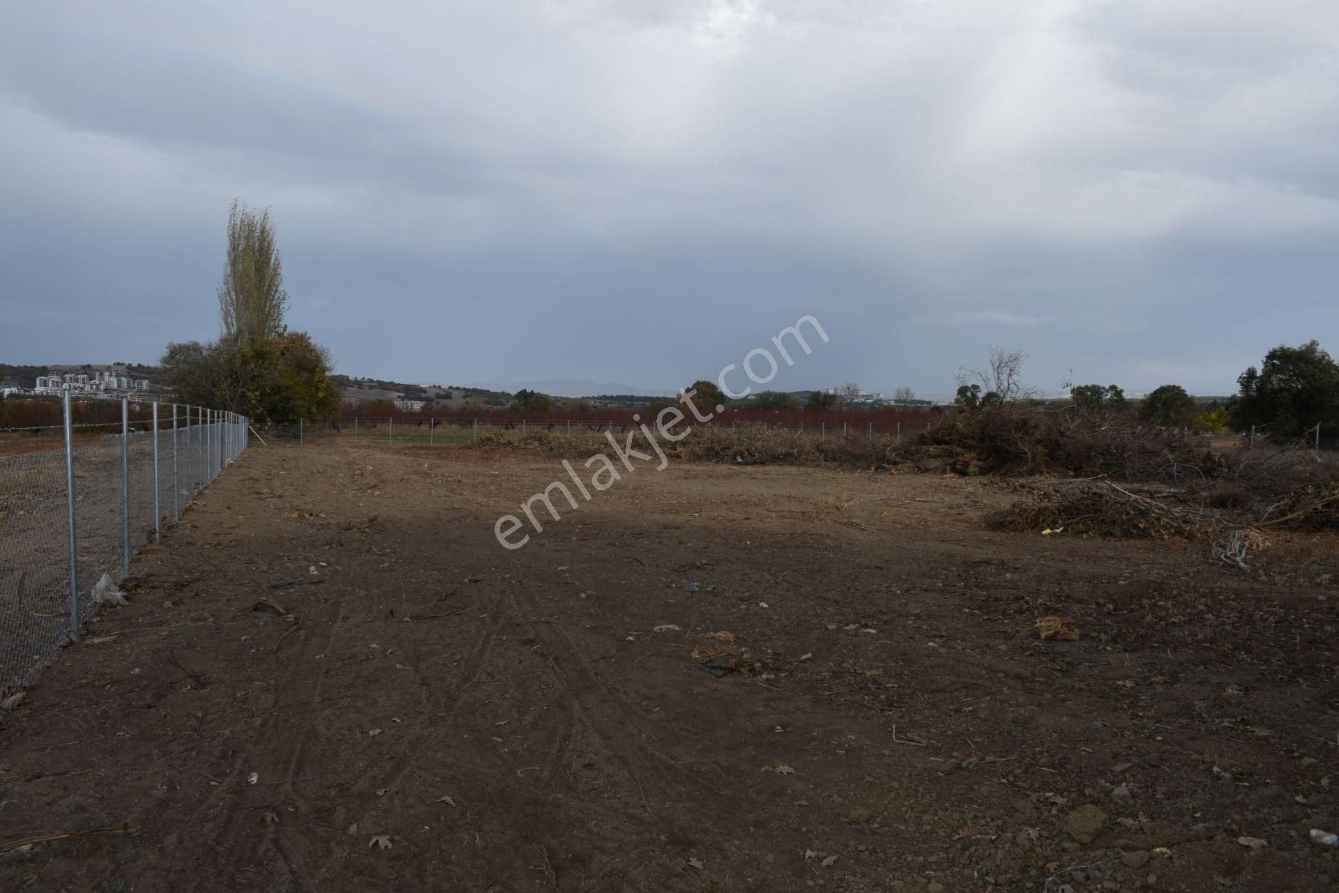 Akbey Emlak'tan Yolu , Sulama Suyu Bulunan Harika Konumda Arazi - Görsel 29