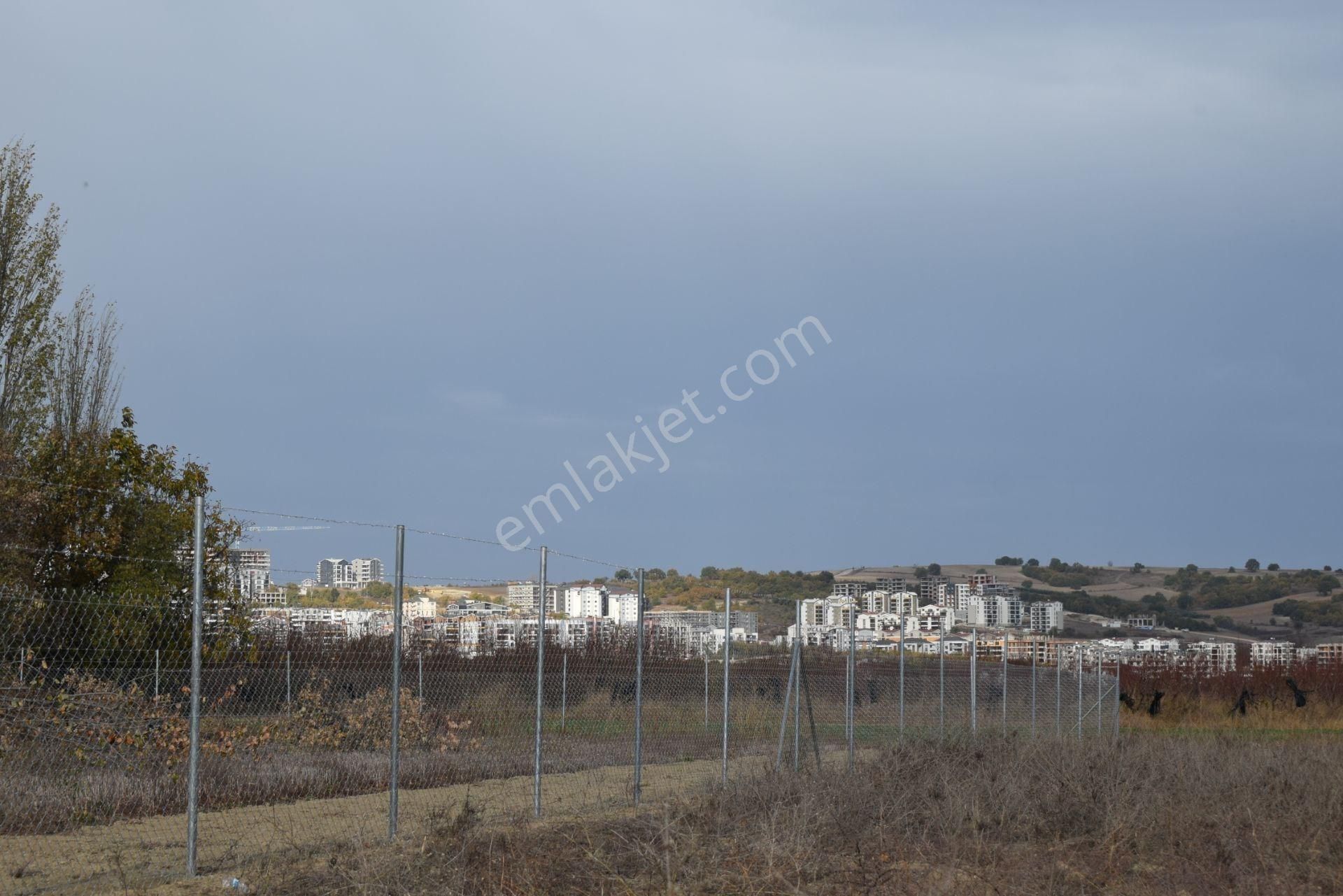 Akbey Emlak'tan Yolu , Sulama Suyu Bulunan Harika Konumda Arazi - Görsel 21