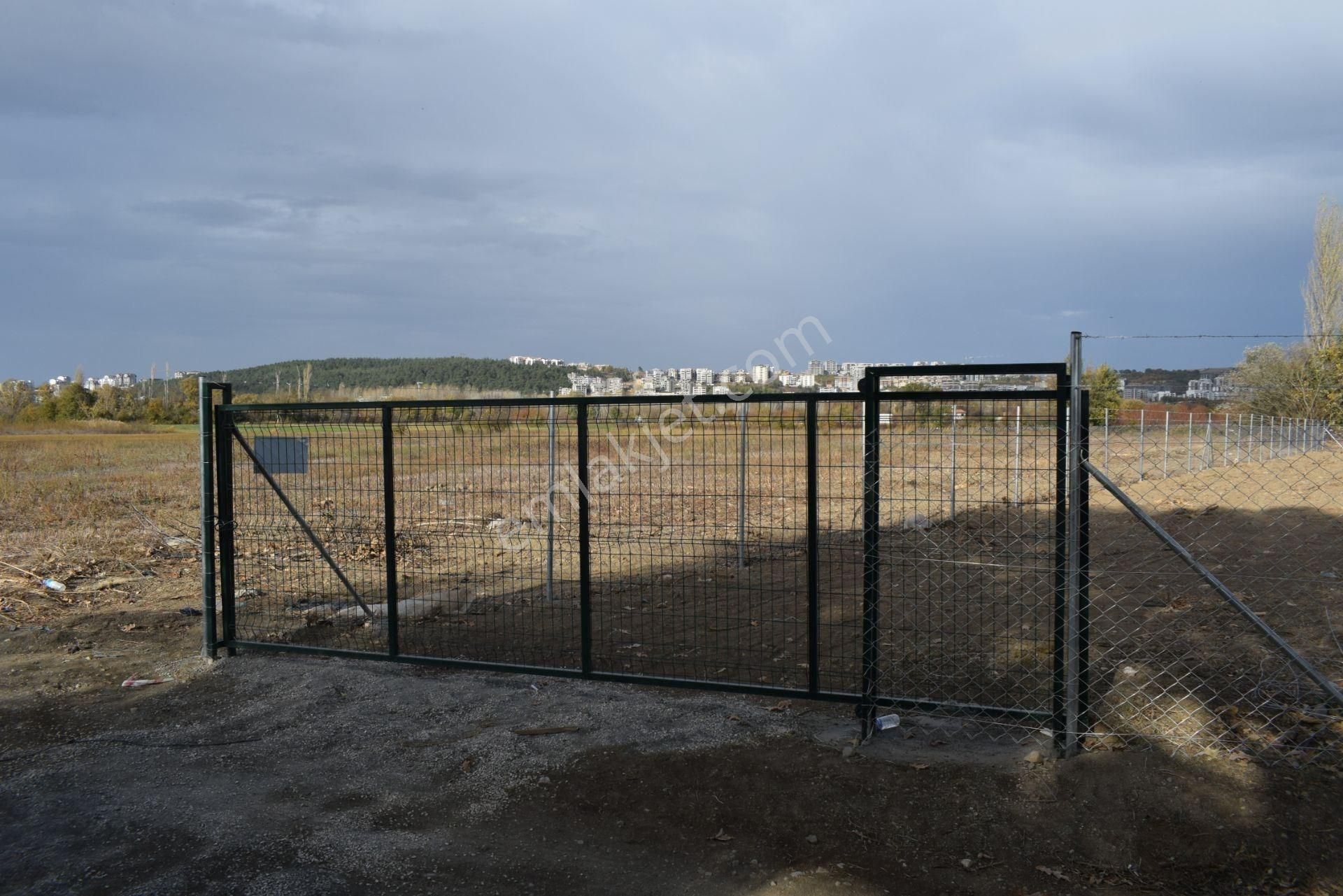 Akbey Emlak'tan Yolu , Sulama Suyu Bulunan Harika Konumda Arazi - Görsel 28