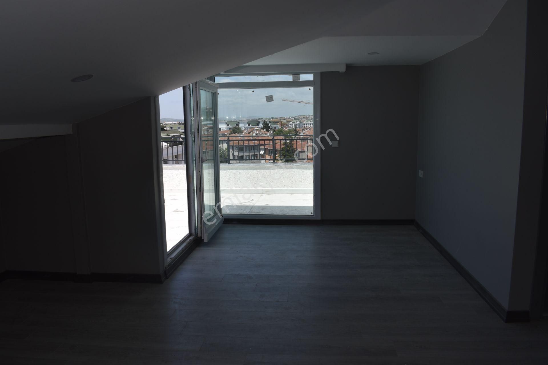 Büyükçekmece Atatürk Mah Deniz Manzaralı Lüx Sitede Sıfır 4+1 Dubleks - Görsel 19