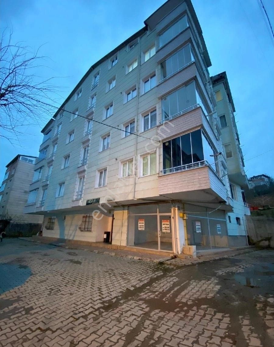 Ünye Atatürk Kiralık Daire Gölevi Mahallesi Yaşamkent Sitesinde Kiralık Daire.