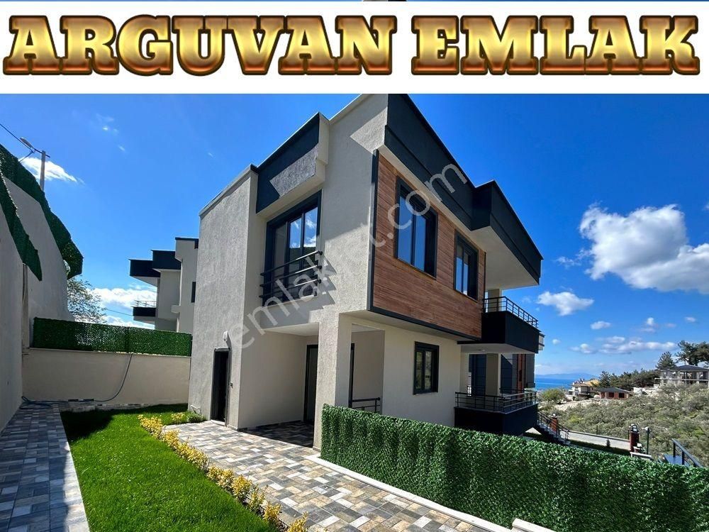 Edremit Altınoluk Satılık Villa  ARGUVAN EMLAKDAN ALTINOLUK TA SATILIK FULL MANZARA VİLLA.