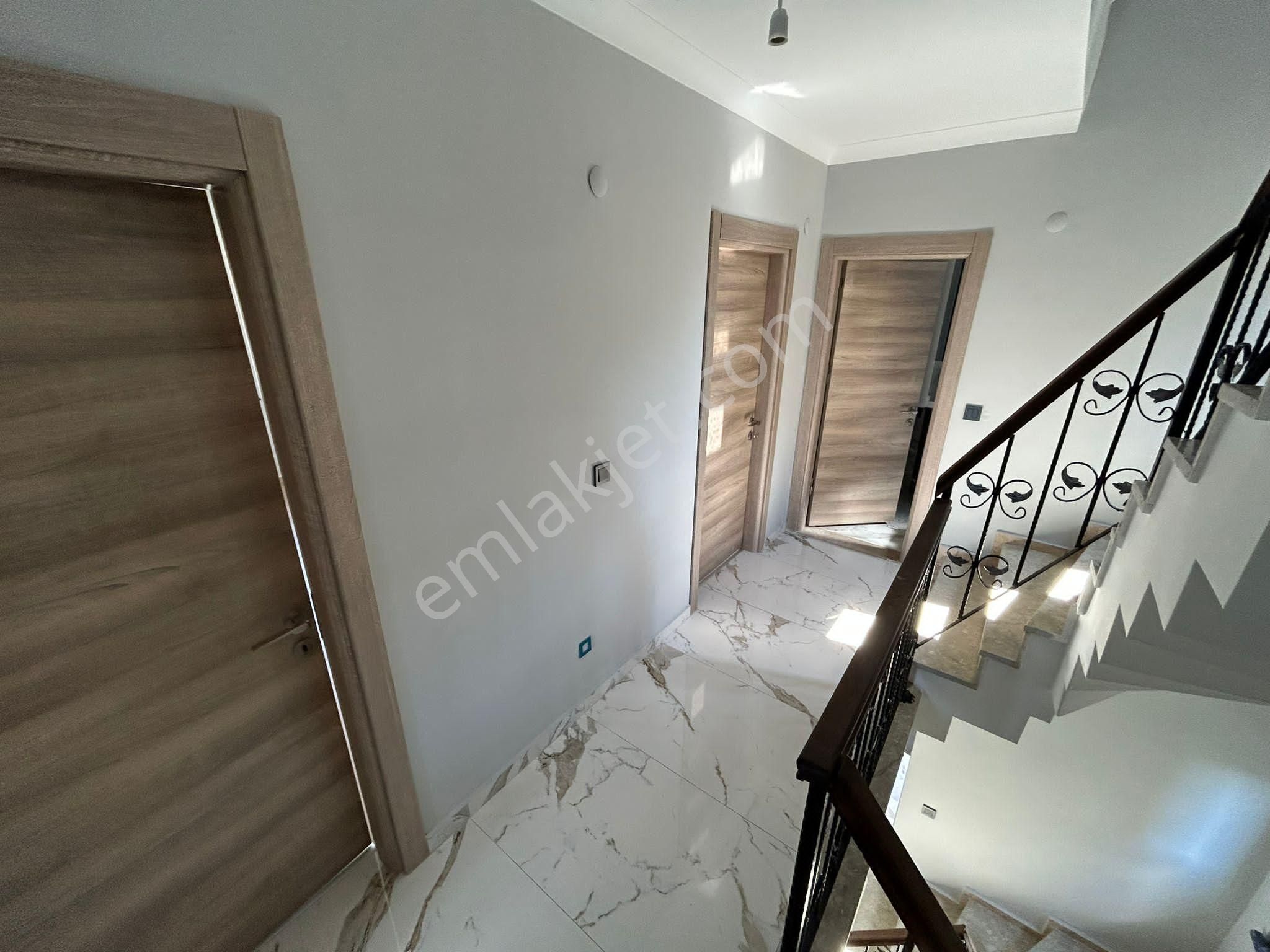 Arguvan Emlakdan Altınoluk Ta Satılık Full Manzara Villa. - Görsel 22