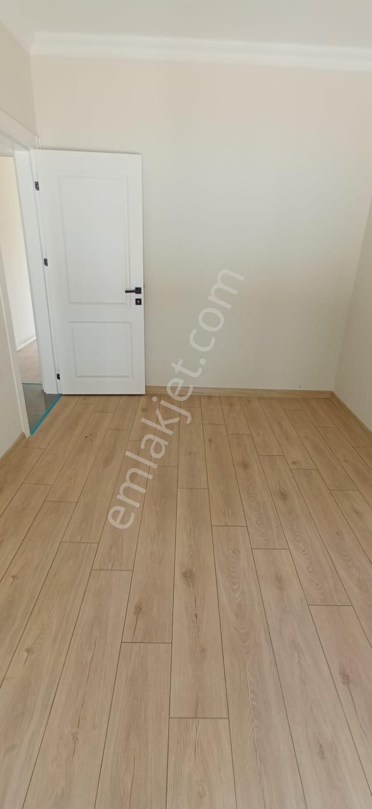 Arguvan Emlaktan Altınolukta 3+1 Garajlı Bahçeli Villa.. - Görsel 6