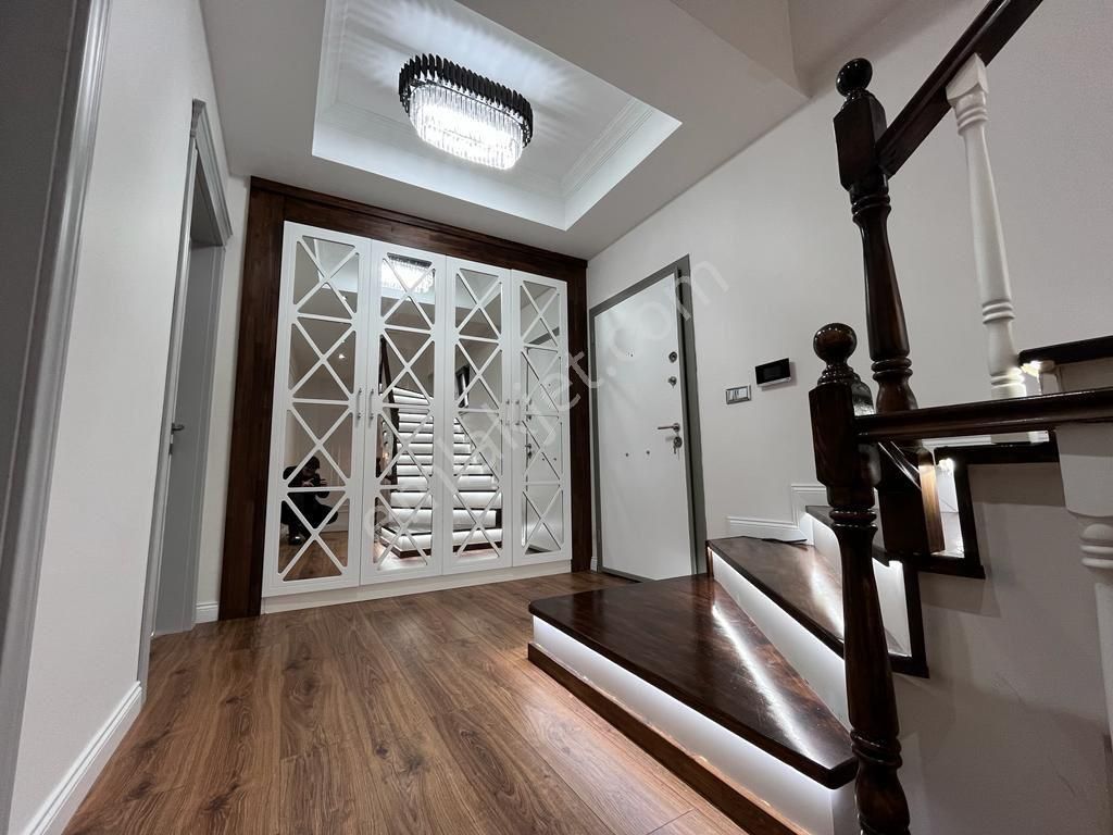 Arguvan Emlaktan Altınoluk Köyünde Muhteşem Full Manzaralı Villa. - Görsel 35