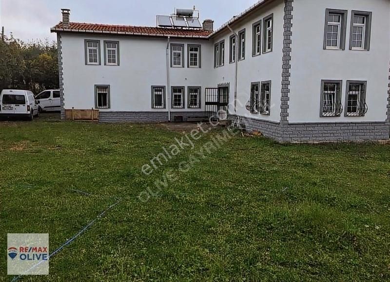 Çatalca Çanakça Satılık Müstakil Ev Çatalca Çanakça Köyü 1750 m² Arazi İçinde Dublex Villa