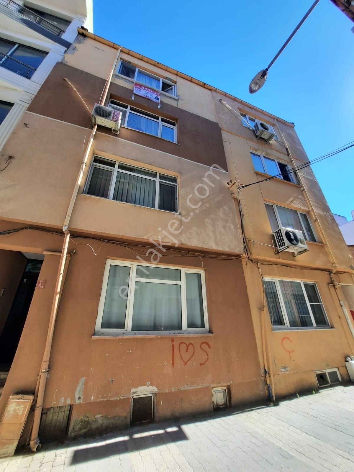 Altıeylül Kasaplar Satılık Daire ERA SÖZ DEN KASAPLAR MAH. SATILIK 3+1 DAİRE 