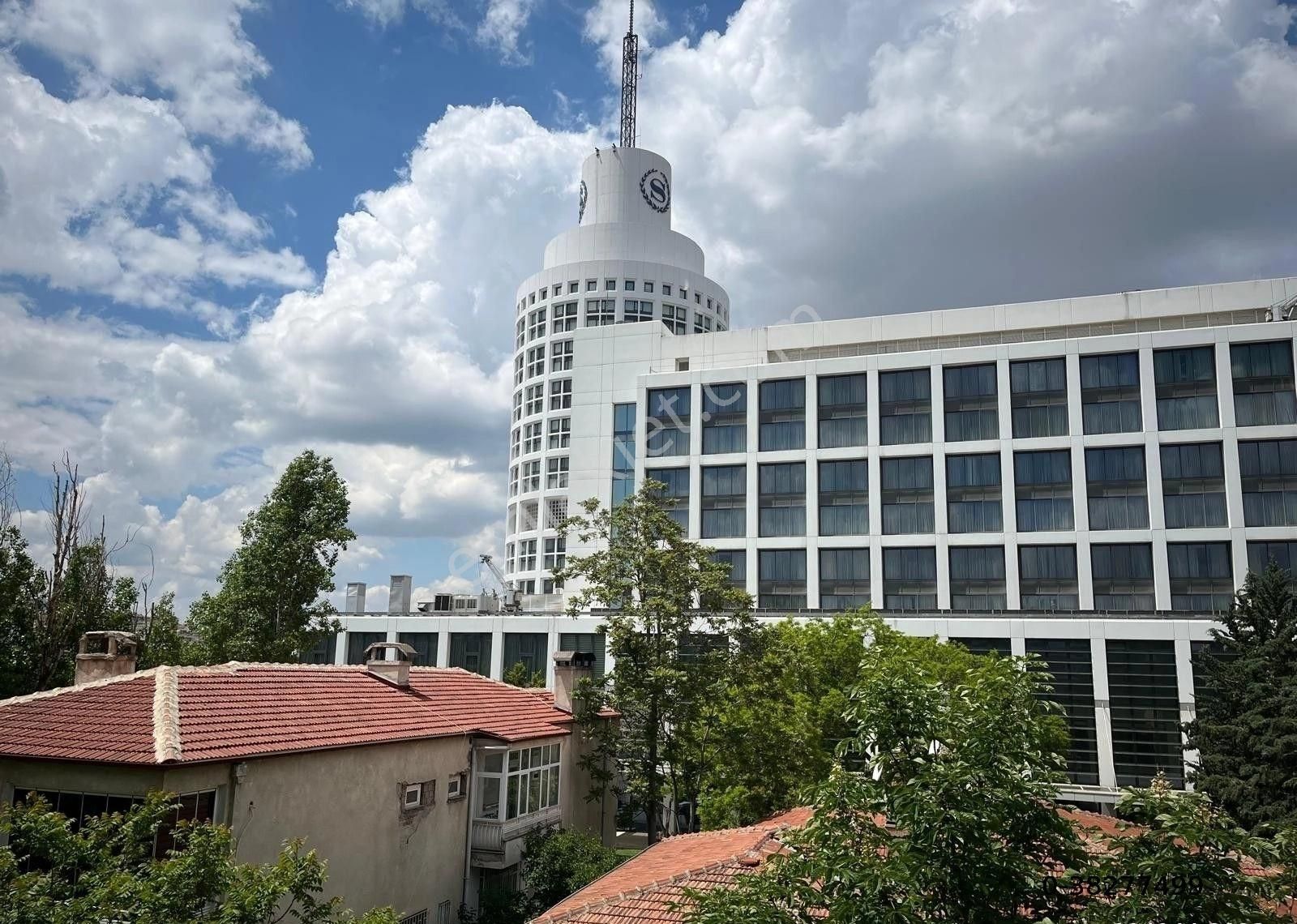 Çankaya Gaziosmanpaşa Satılık Daire SBELL'DEN GOP'DA SHERATON OTEL YAKINI SIFIR LUX BİNADA YERDEN ISITMALI ARA KATTA 1+1