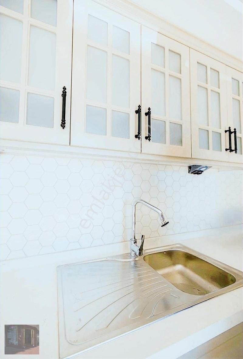 Güçlü Kardeşler Güre Merkezde Manzaralı 4+2 Lüks Trıblex Villa'r - Görsel 17