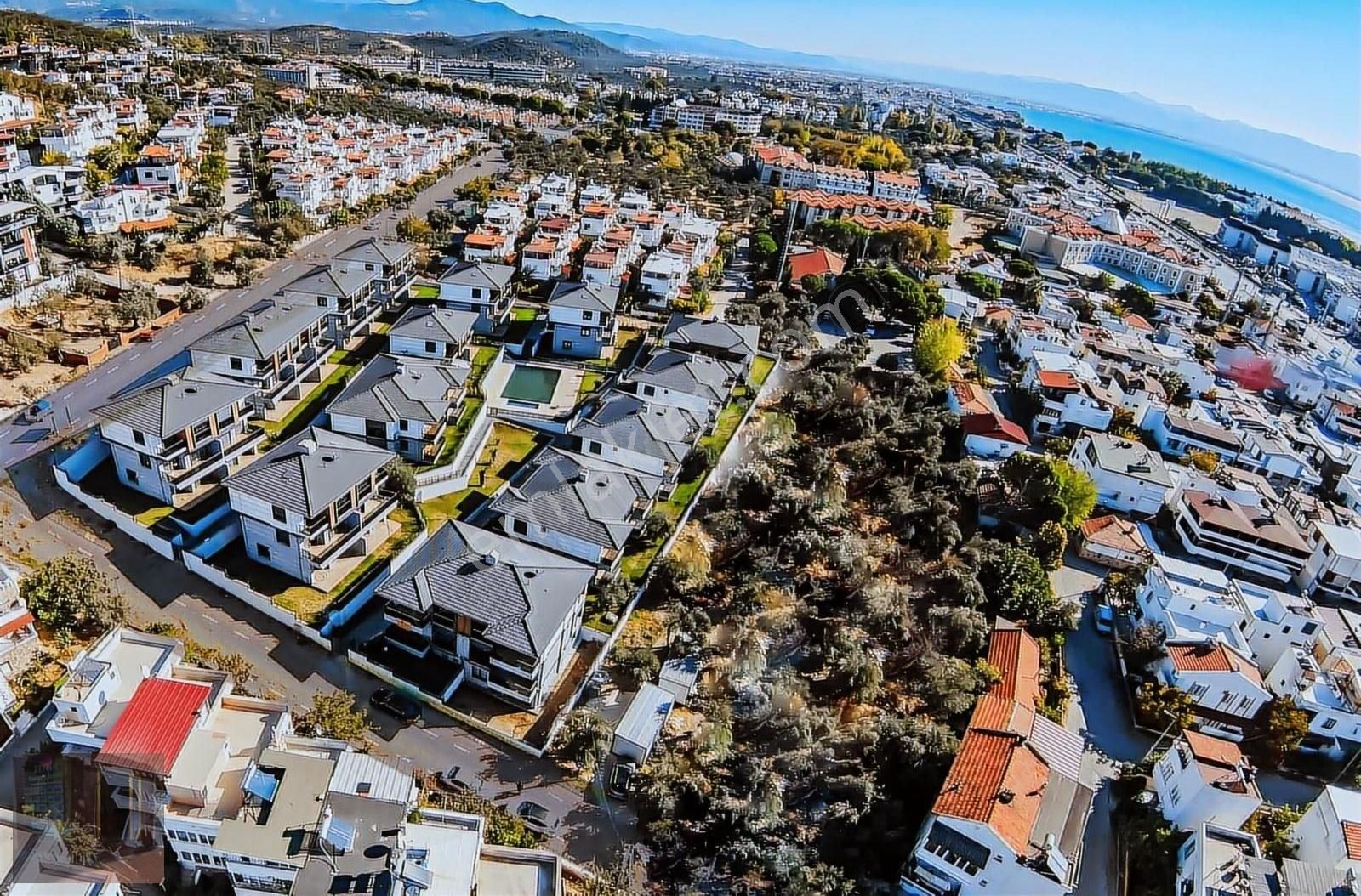 Güçlü Kardeşler Güre Merkezde Manzaralı 4+2 Lüks Trıblex Villa'r - Görsel 28