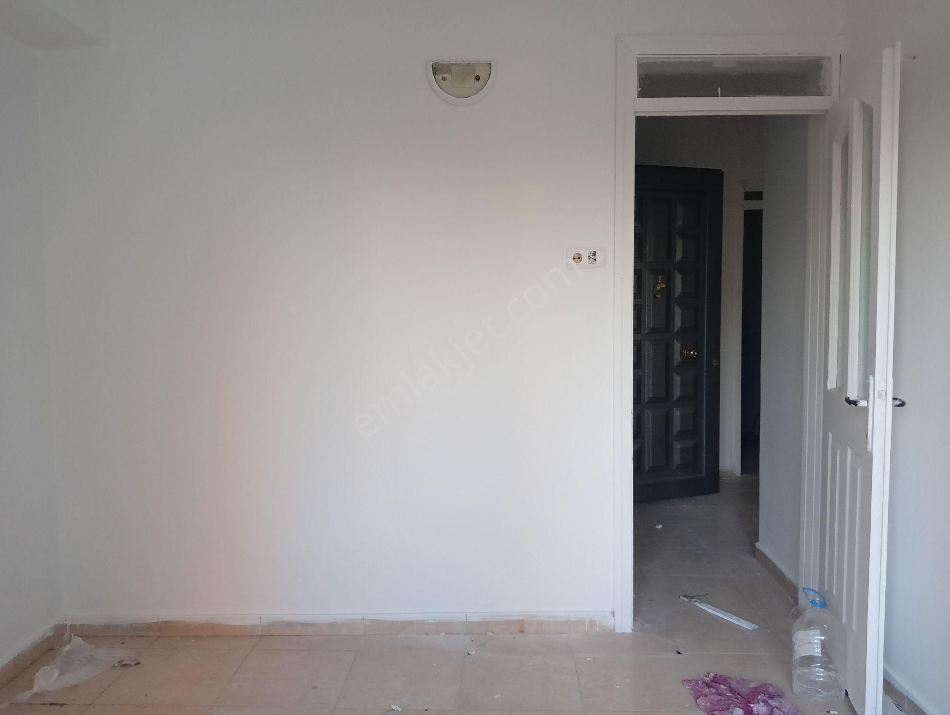 Sahibinden Satılık Müstakil Ev Karşıyakada Sobalı 3.5 Kat - Görsel 8