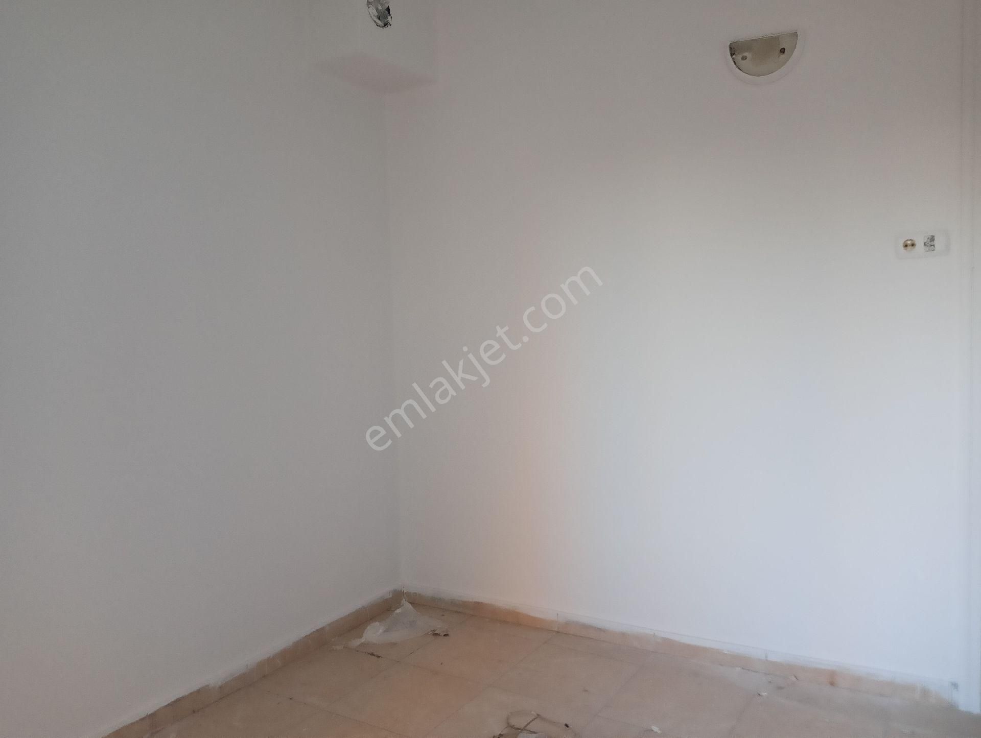 Sahibinden Satılık Müstakil Ev Karşıyakada Sobalı 3.5 Kat - Görsel 7