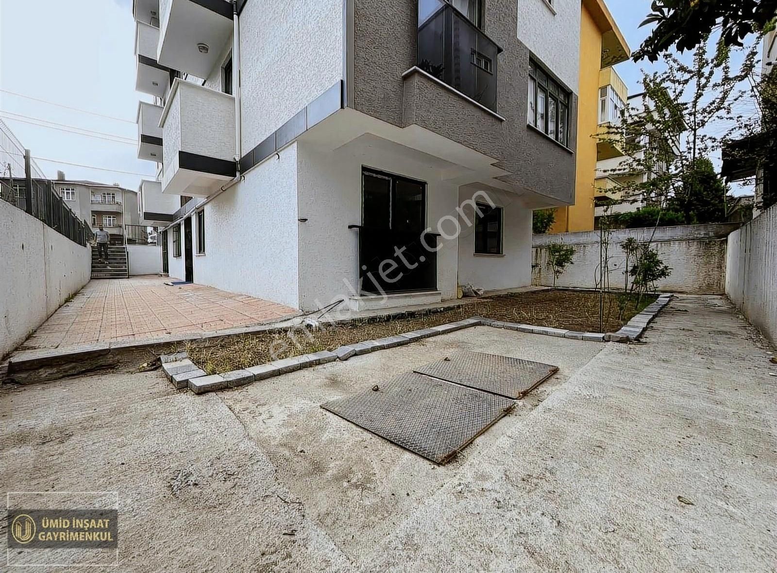 Darıca Sırasöğütler Satılık Daire İSTASYON CADDESİNE YAKIN BALKONLU 2+1 90m2 GİRİŞ DAİRE FIRSAT