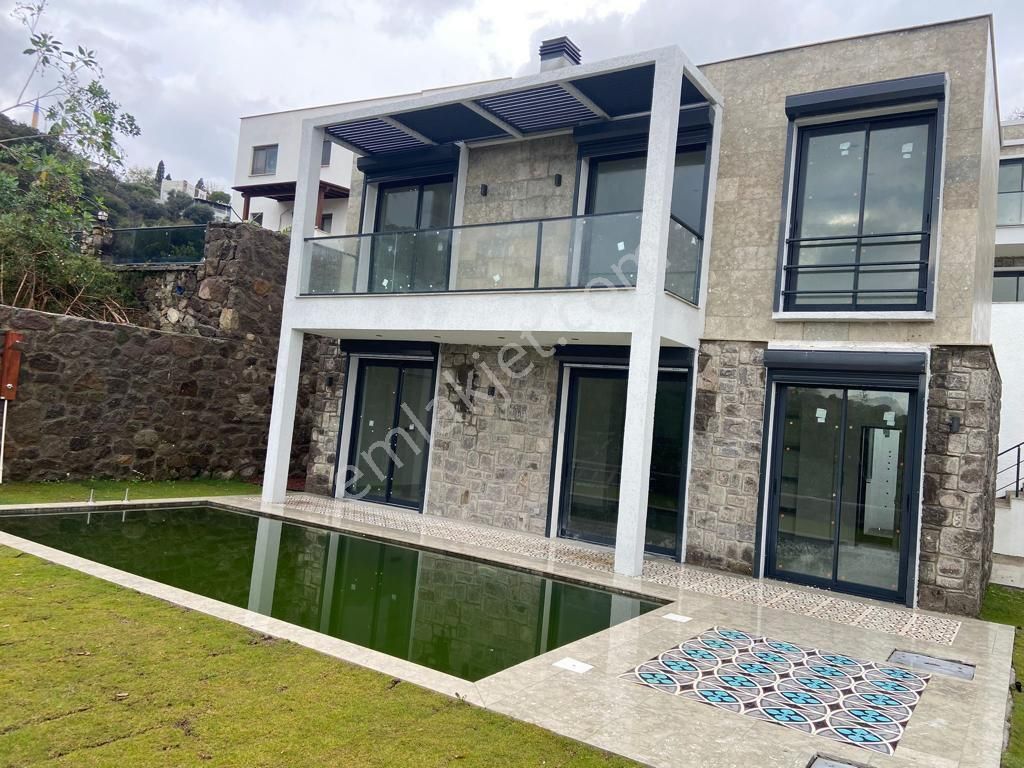 Bodrum Yahşi Satılık Villa 2 adet 5+1 satılık villa