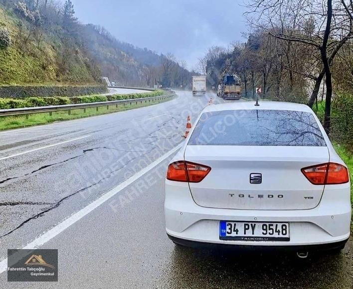 Satılık Denize Sıfır Mevcut Oto Yola Sıfır Arsa - Görsel 4