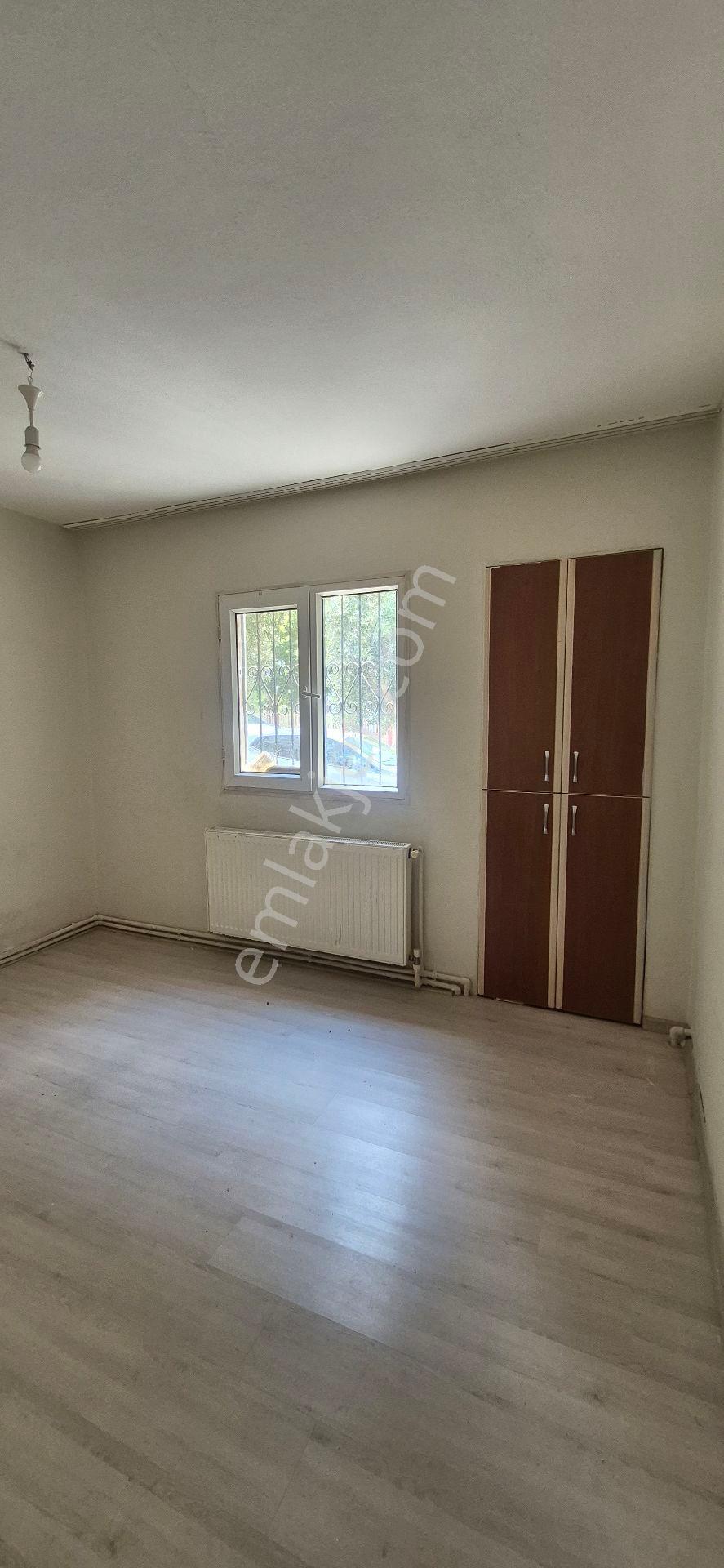 Bornova Evka-4 De 2+1 Satılık Daire.. - Görsel 17
