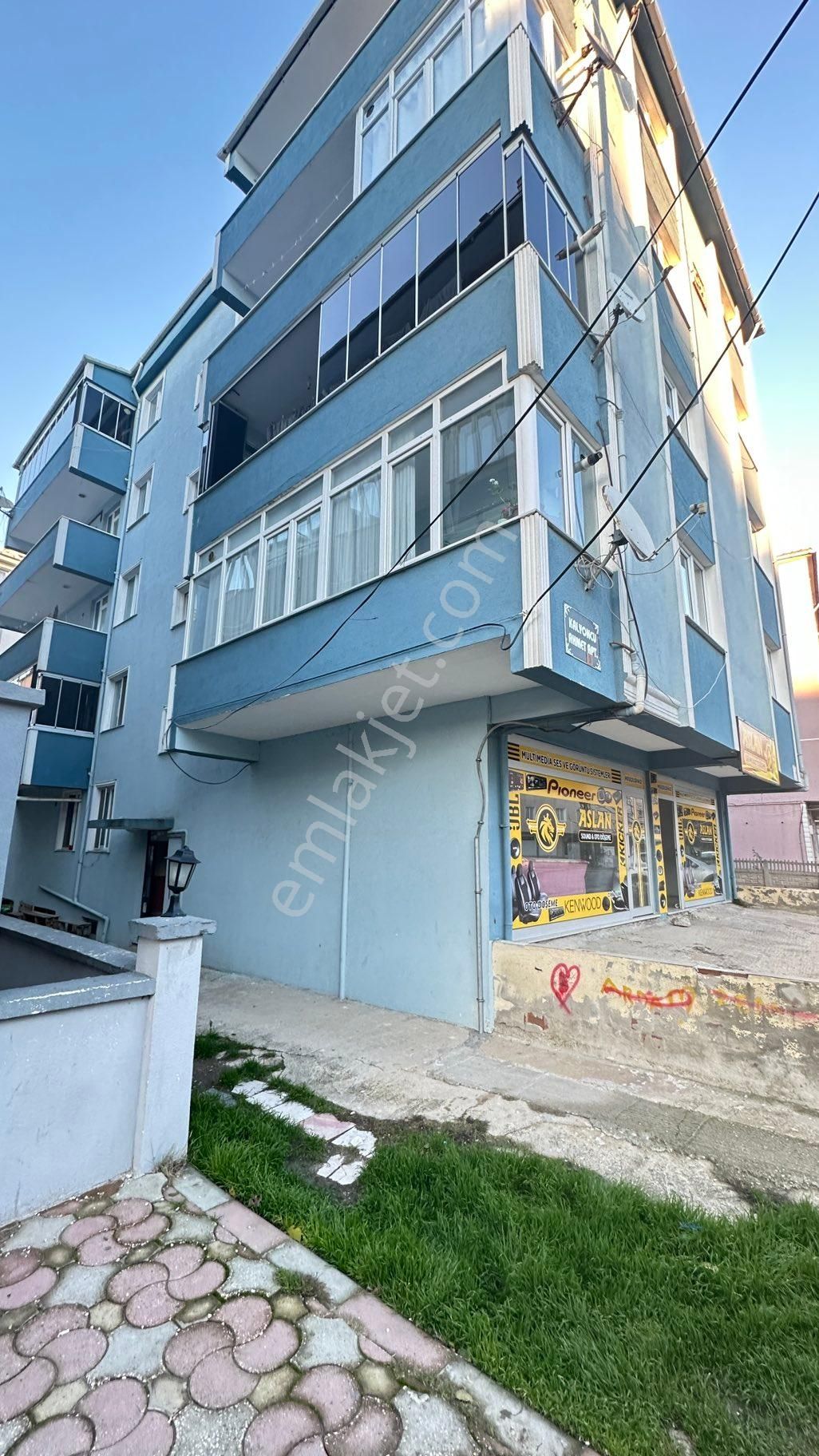 Çerkezköy Yıldırım Beyazıt Kiralık Daire Çerkezköy Yıldırım Beyazıt Mh Kalyoncu Sk Merkezi Lokasyonda Kiralık 4.cü Kat 2+1/115m2 Daire