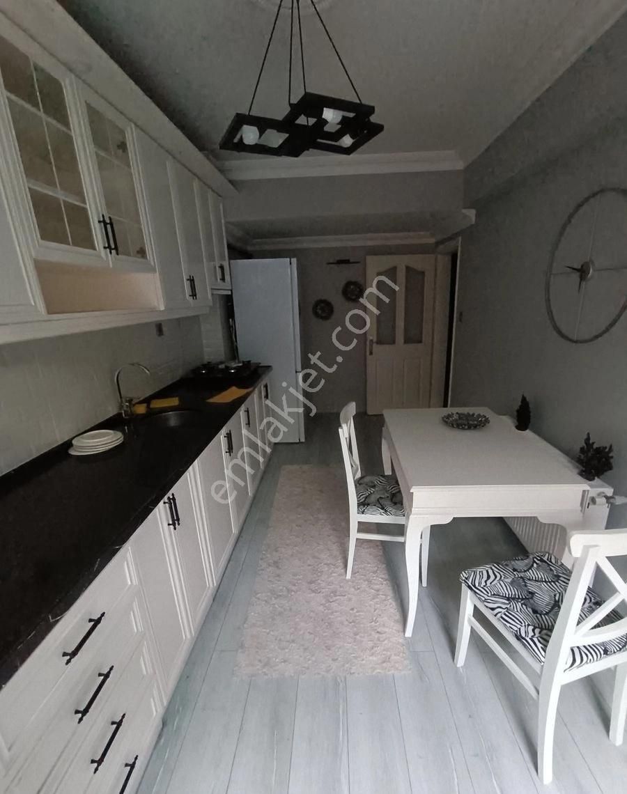 Amasra Kum Kiralık Daire BİLGİN EMLAKTAN AMASRANIN GÖBEĞİNDE HAFTALIK AYLIK SEZONLUK FULL EŞYALI KİRALIK DAİRE