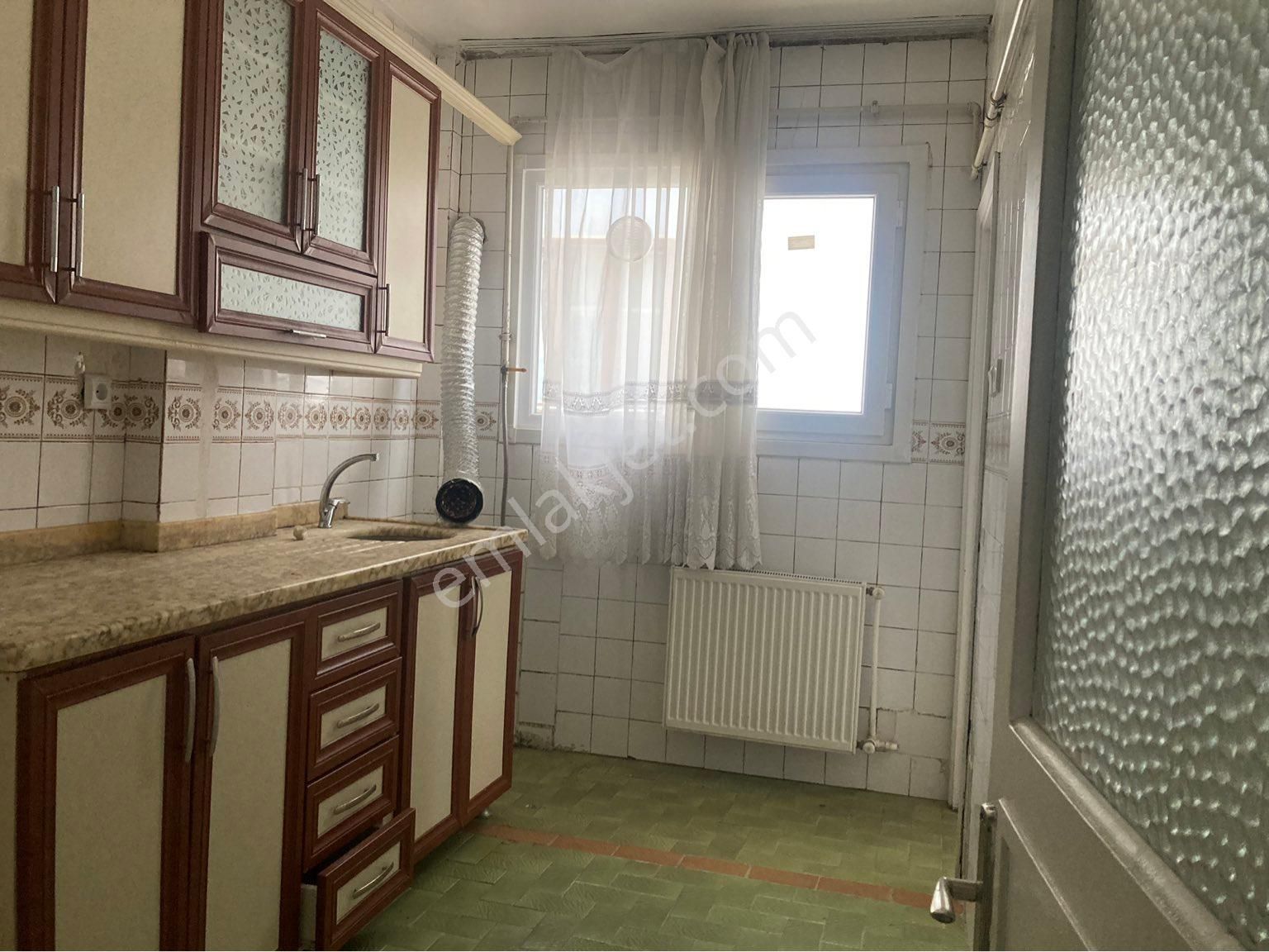 Esenler Kazım Karabekir Kiralık Daire Metropol Emlak’tan kiralık daire Kazım Karabekir