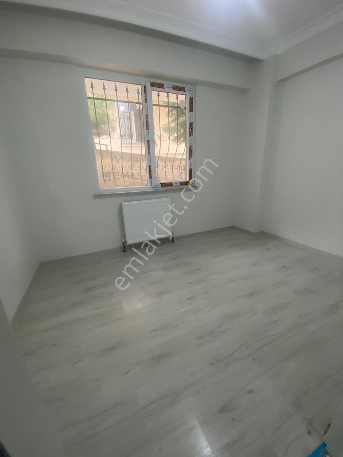 Başakşehir Güvercintepe Satılık Daire 2+1 giriş daire satilik