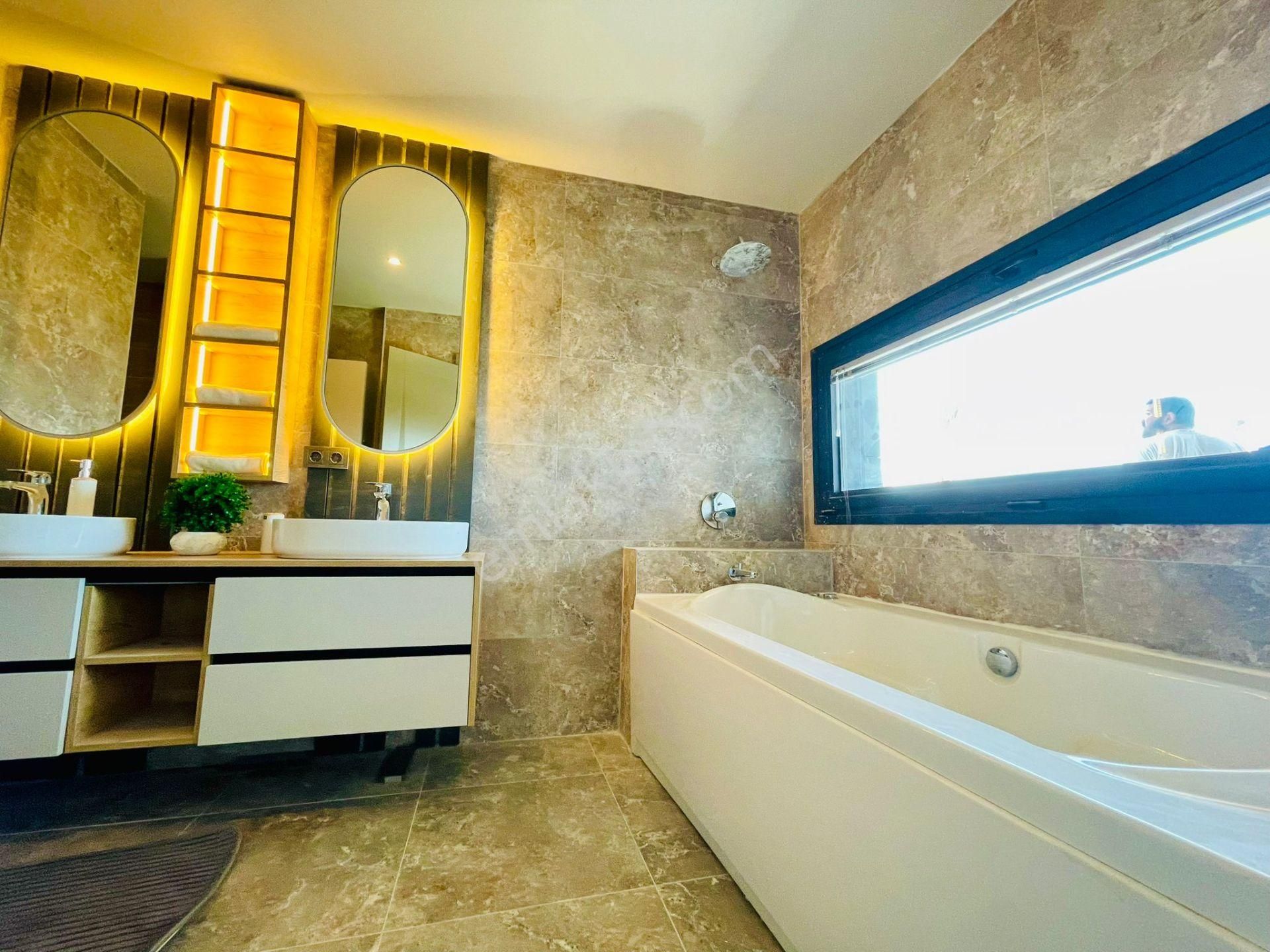 Full Manzara-sahıle Yakın-özel Havuz/otopark-hamam-sauna--akıllıev-500m2 Bahçe-tamamı Mustakıl - Görsel 30