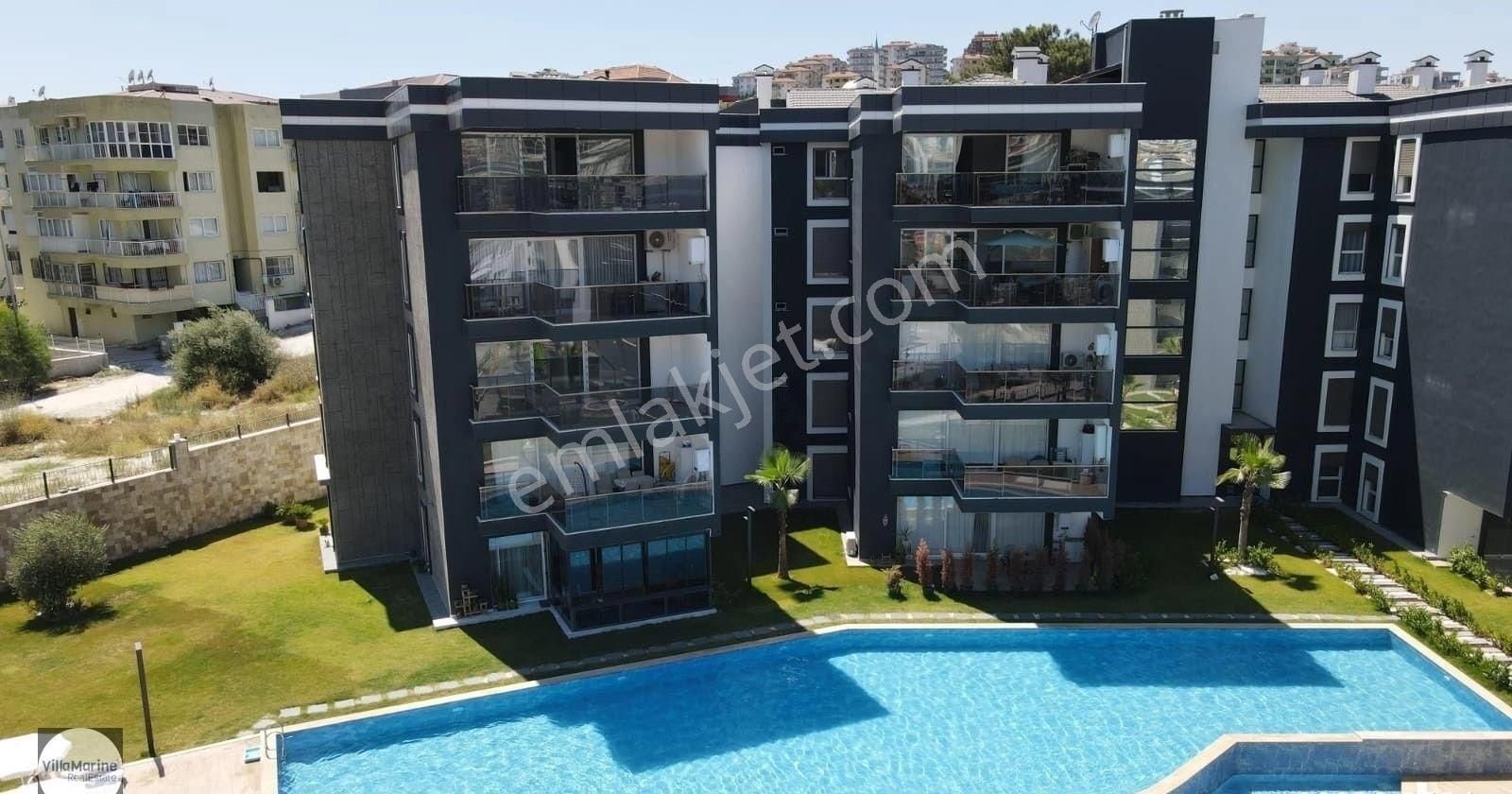 Kuşadası İkiçeşmelik Satılık Daire  LUX VE MODERN MİMARİSİ İLE BAHÇE KATI 3+1 SIFIR DAİRE...