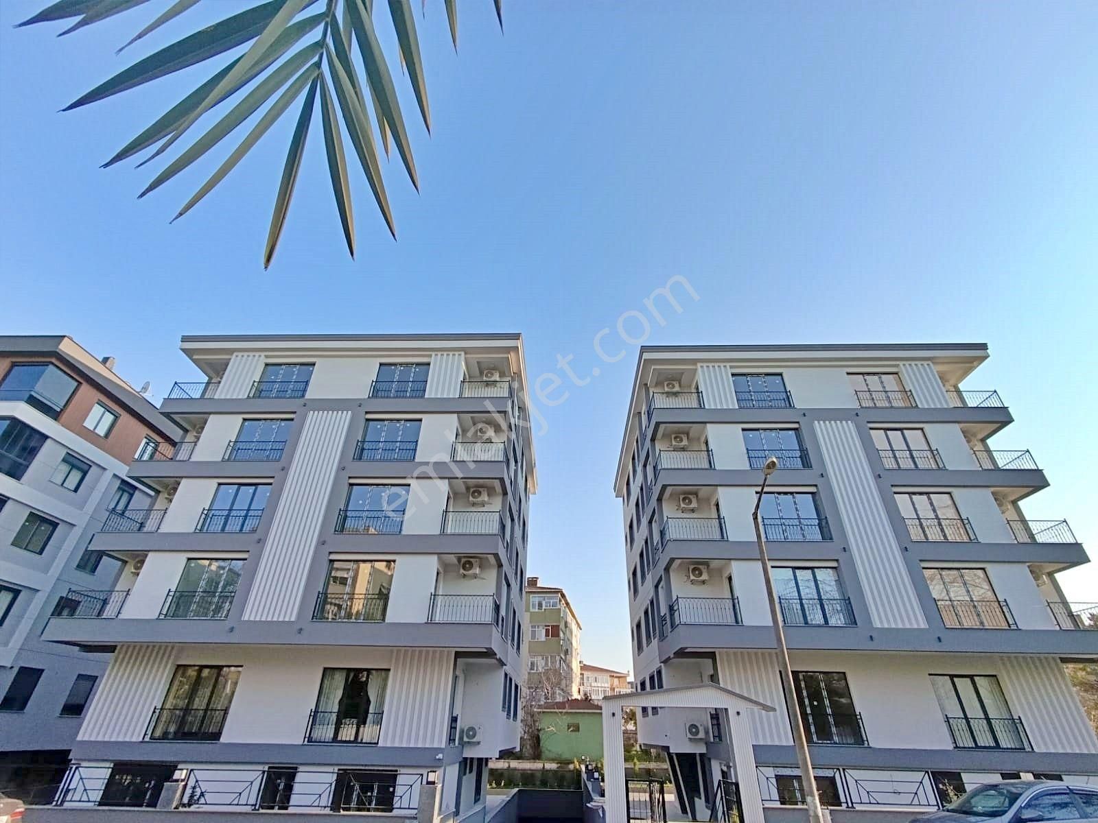 Bakırköy Kartaltepe Satılık Daire  Atlas'tan, İncirli'de, 2+1, 88m2, 5.Kat, K.Otoparklı, Lüx, FIRSAT