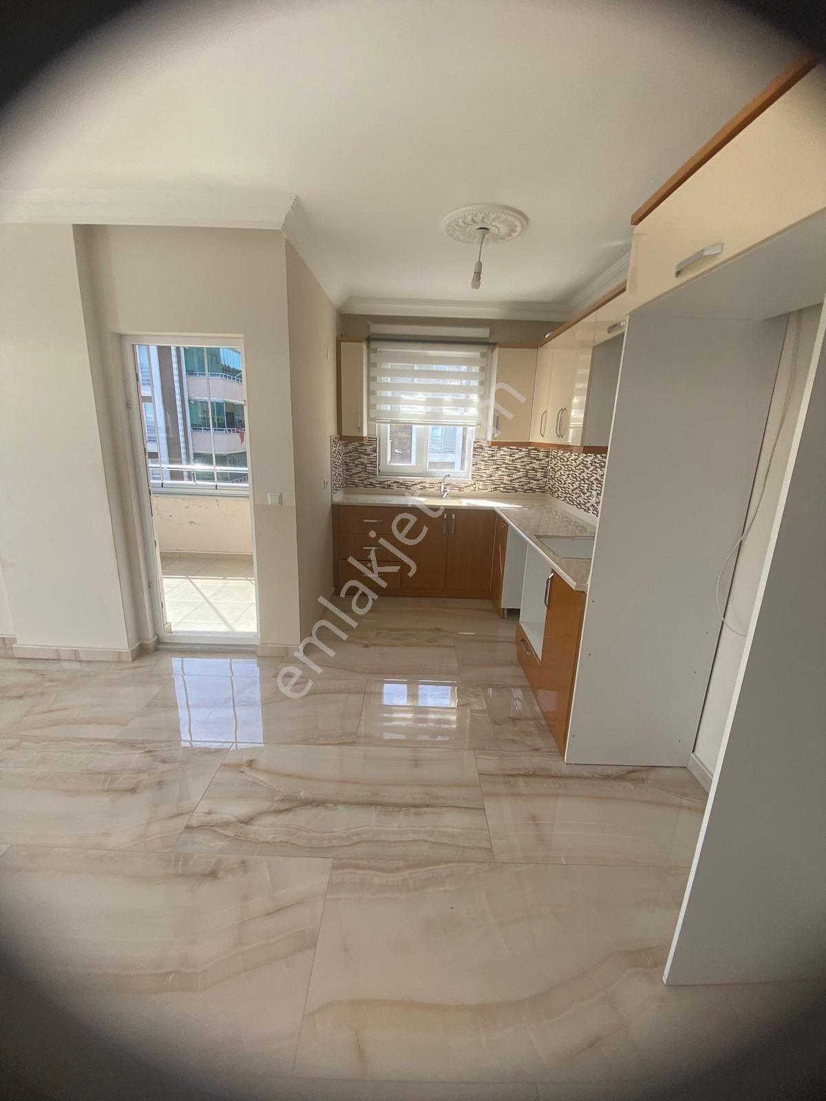 Tekkeköy 19 Mayıs Satılık Daire  AKGÜN KURUMSALDAN TEKKEKÖY 19 MAYIS MAH.'DE 2+1 SATILIK DAİRE