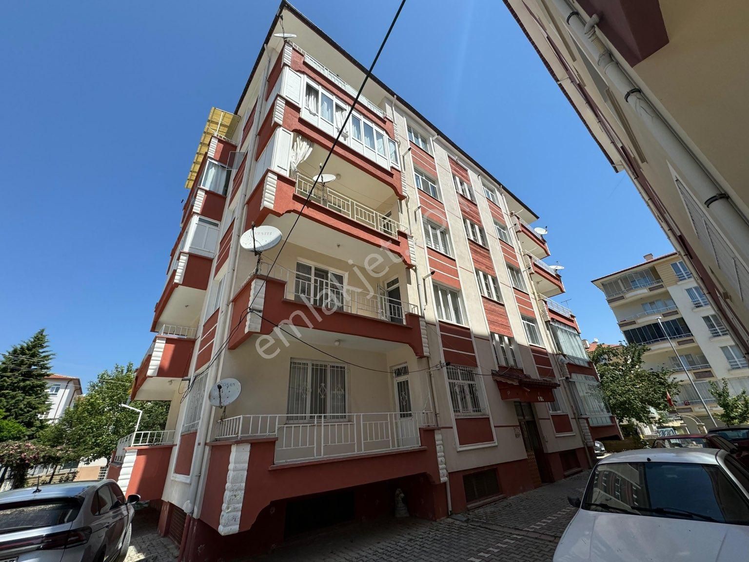 Akşehir Yarenler Satılık Daire ROTA’DAN YARENLERDE MÜKEMMEL KONUMDA SATILIK DAİRE