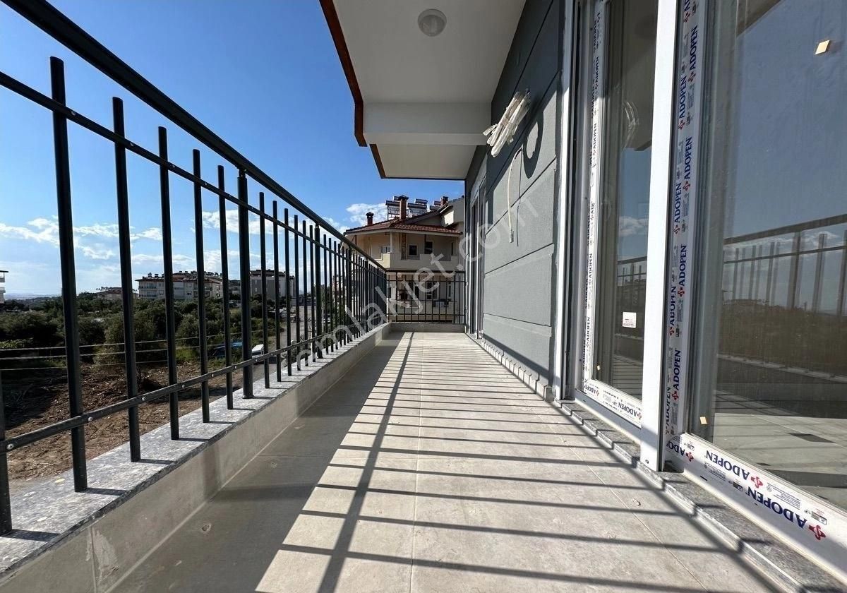 Manavgat Sarılar Satılık Daire MANAVGAT SARILAR MH .SATILIK LÜKS ARA KAT DAİRE