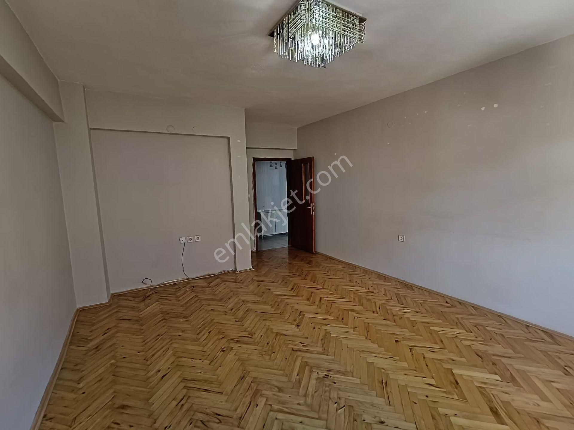 Gölbaşı Şafak Kiralık Daire MERKEZİ KONUMDA 3+1 KİRALIK DAİRE