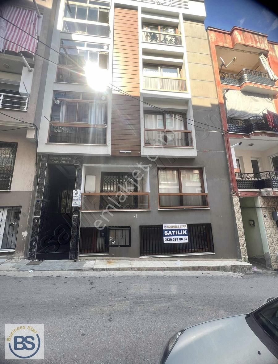 Karabağlar Refet Bele Satılık Daire Refet Bele Mahallesi 2+1 Genç binada Giriş Altı Daire