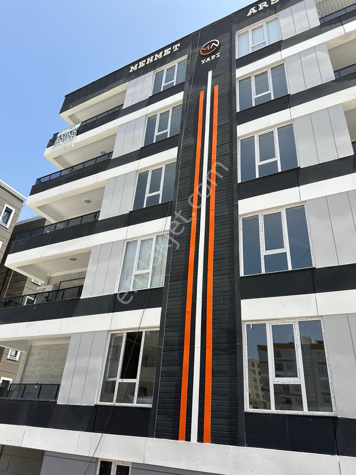 Karaköprü Seyrantepe Satılık Daire 4 ODALI ACİLL SATILIK İLGİ KOLEJİNE YAKIN SÜPER FULL DAİRE