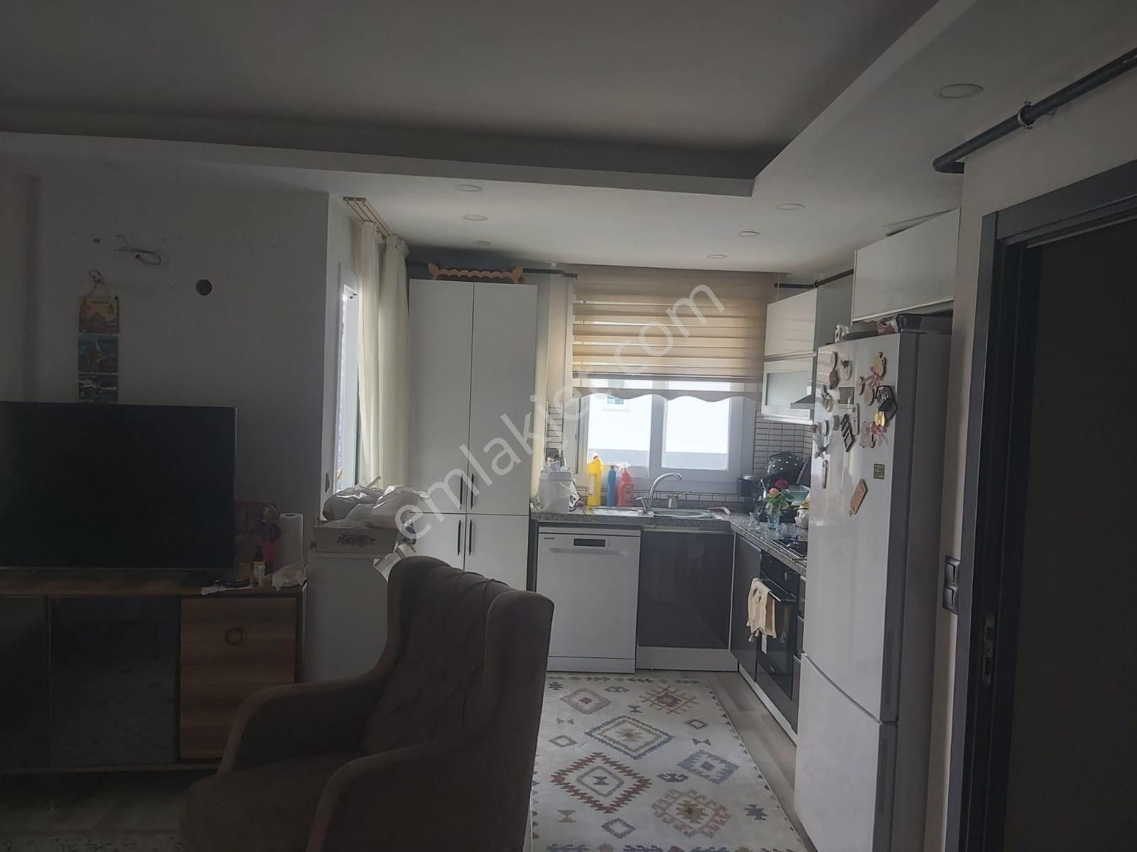 Sarıçam Gültepe Satılık Daire  SAHİBİNDEN ERGUVAN CADDESİ 2+1KAT MÜLKİYETLİ 5 YILLIK BİNA