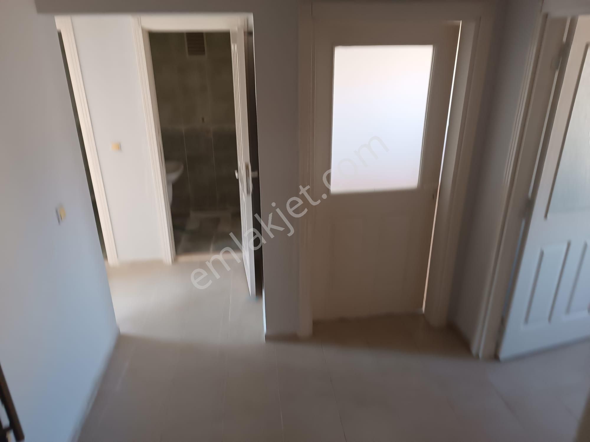 Kilis Merkez Mehmet Sanlı Kiralık Daire  ÜNİVERSİTE TOKİDE KİRALIK 2+1 DAİRE