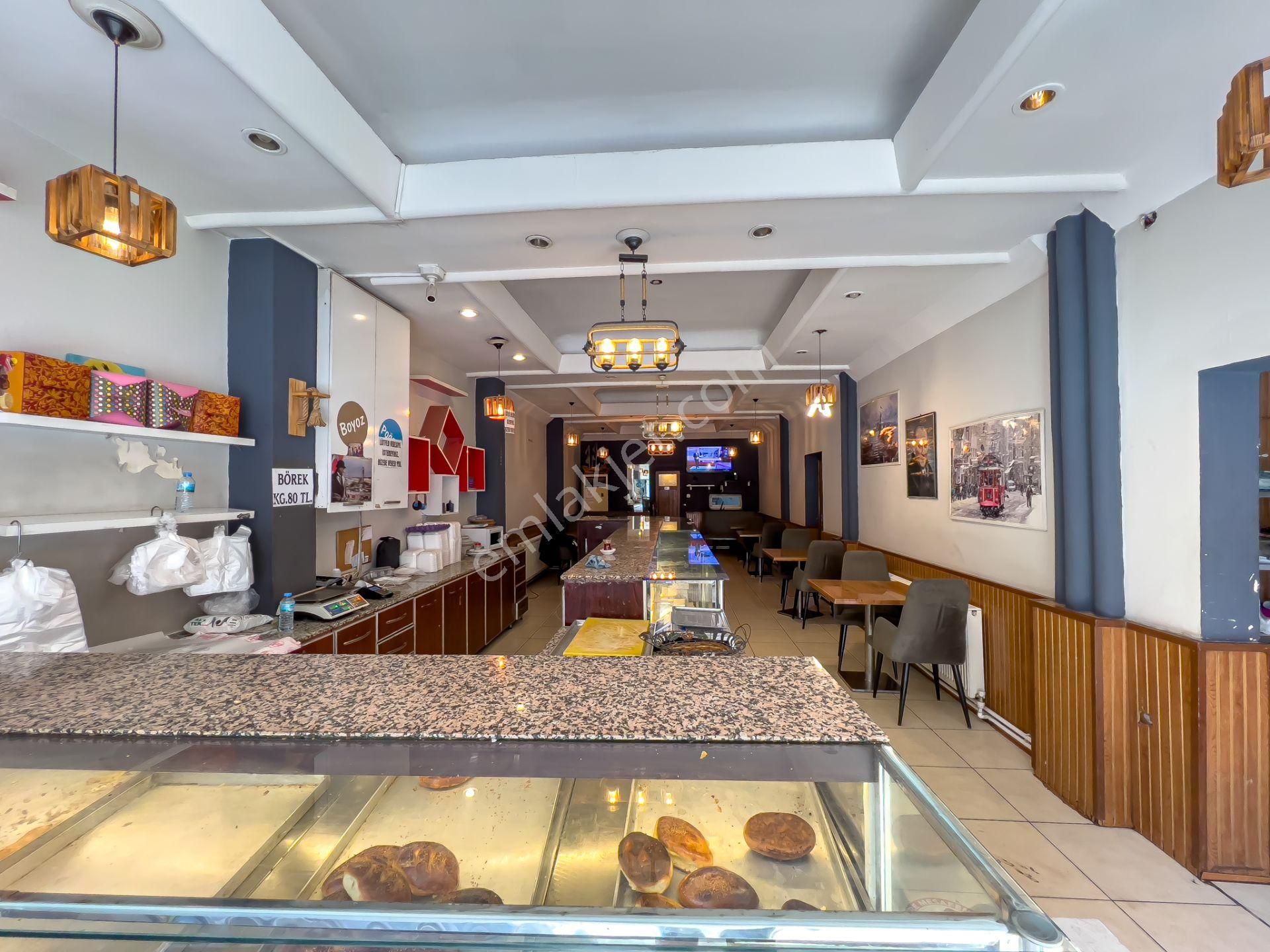 Emin'den Yeşillik Caddesi Yanı Komle Bina - Görsel 18