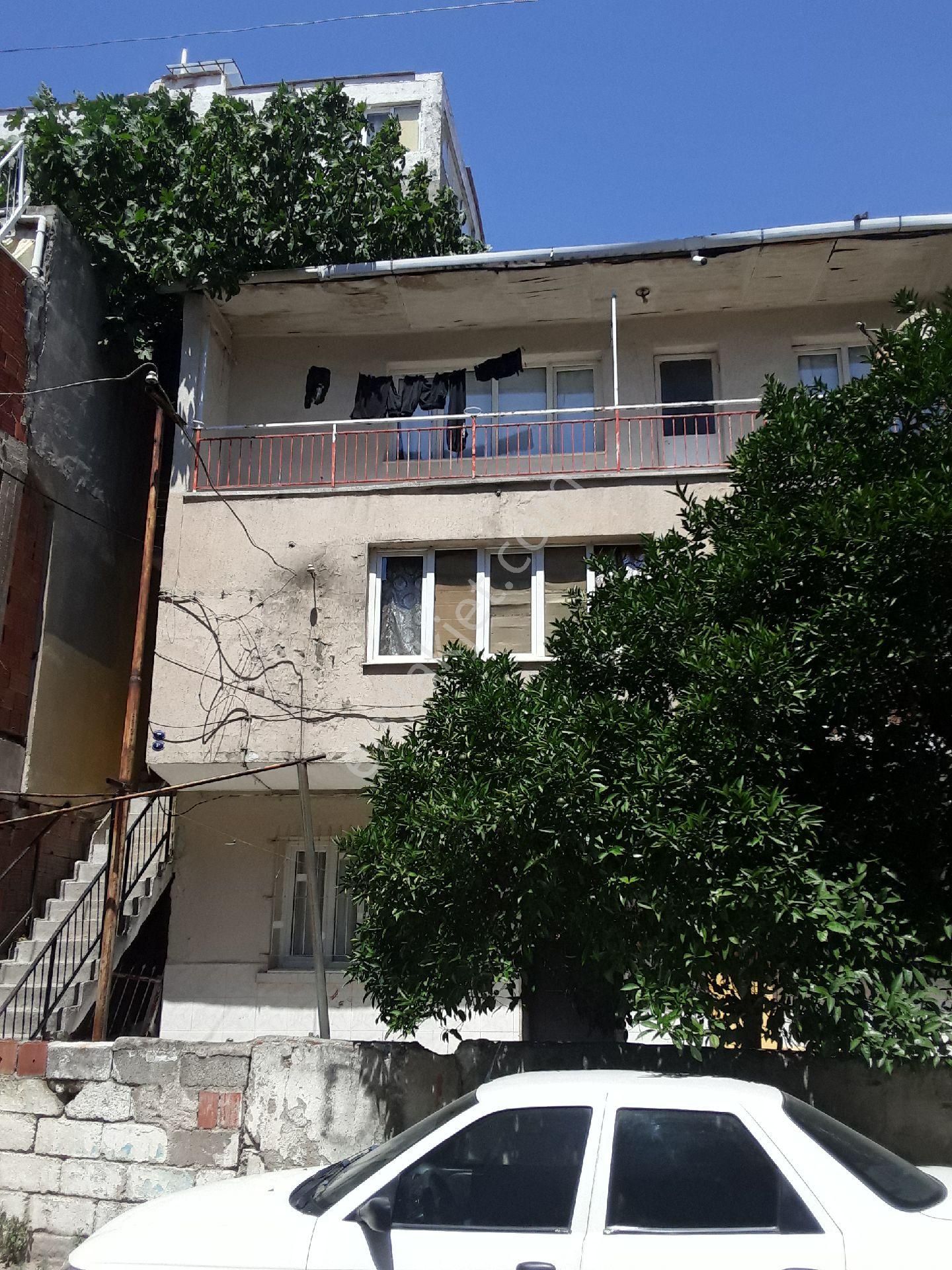 Karabağlar Sariyer Mah 3 Kat Komple Bu Fıyat 4.500.000 - Görsel 5