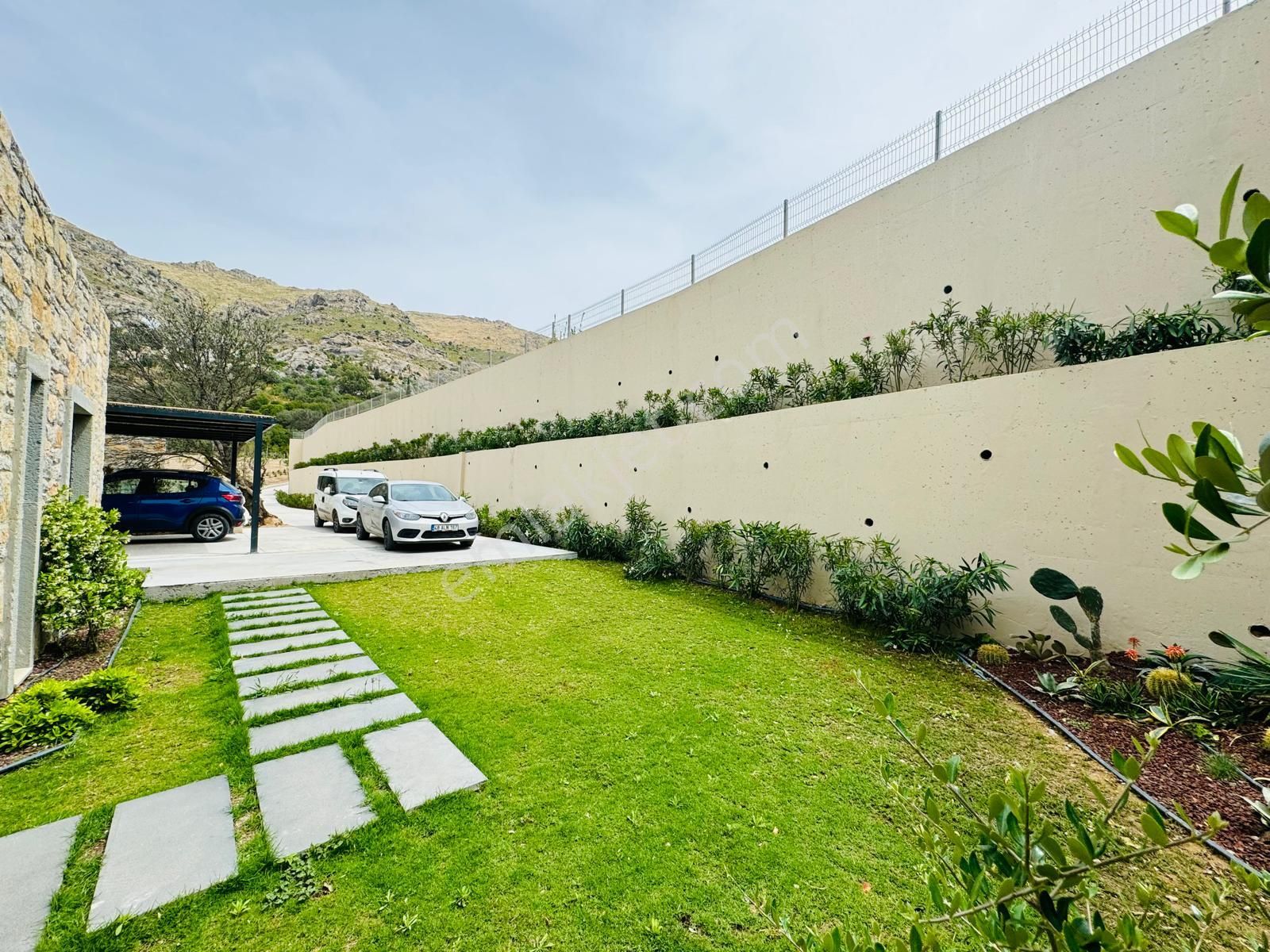 Gümüşlük'te Deniz Manzaralı Tek Katlı 3+1 Dubleks Villalar - Görsel 11