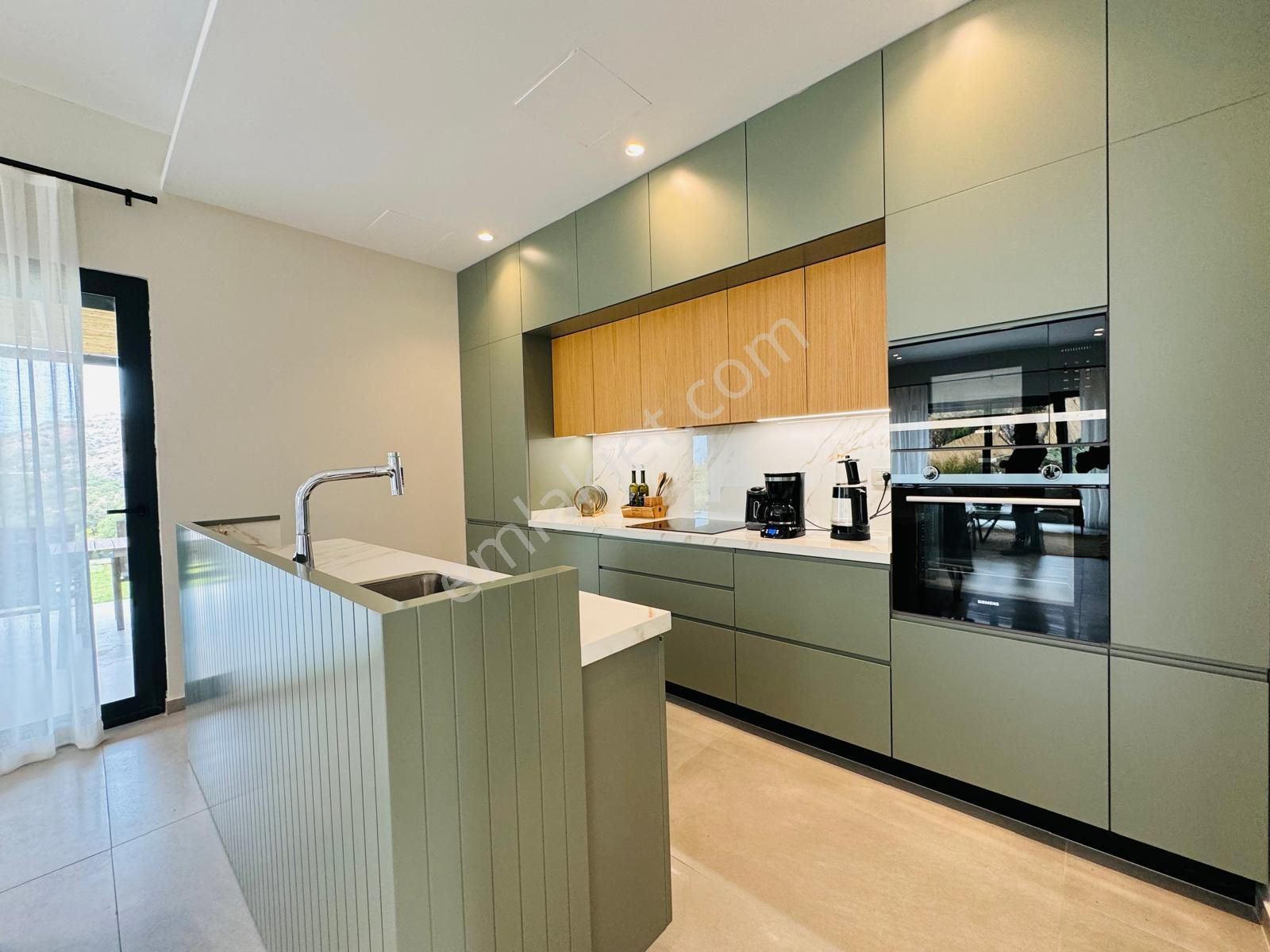 Gümüşlük'te Deniz Manzaralı Tek Katlı 3+1 Dubleks Villalar - Görsel 16