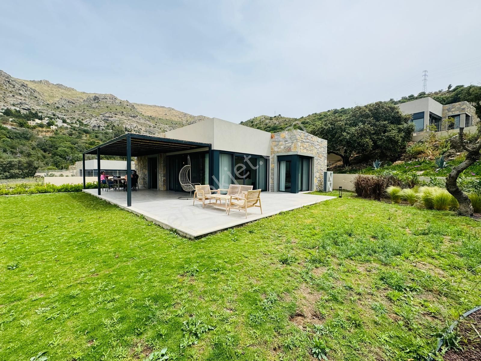 Gümüşlük'te Deniz Manzaralı Tek Katlı 3+1 Dubleks Villalar - Görsel 6