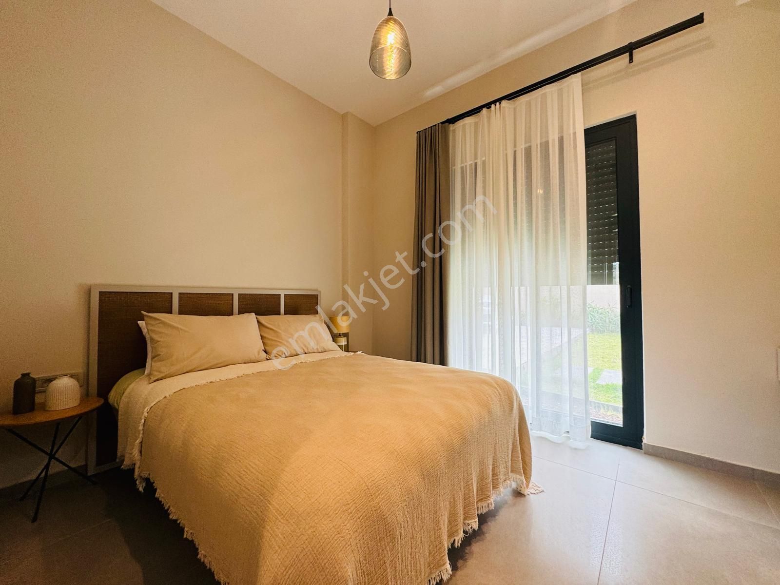 Gümüşlük'te Deniz Manzaralı Tek Katlı 3+1 Dubleks Villalar - Görsel 24