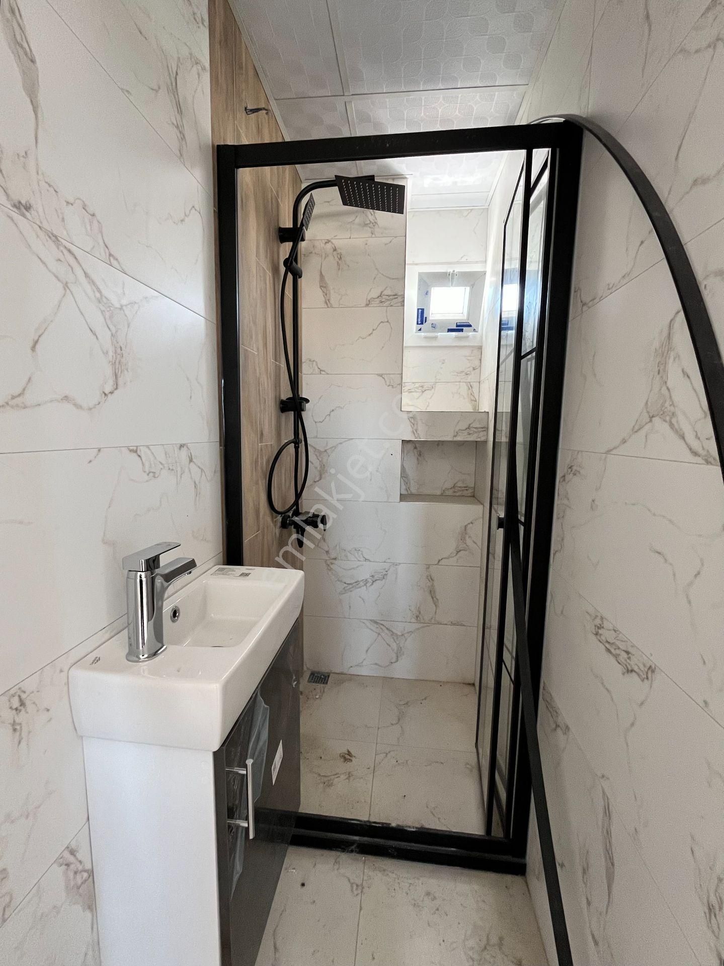 Seferihisar Çevrekent'te 5+1, 180m2 Sıfır Villa - Görsel 9