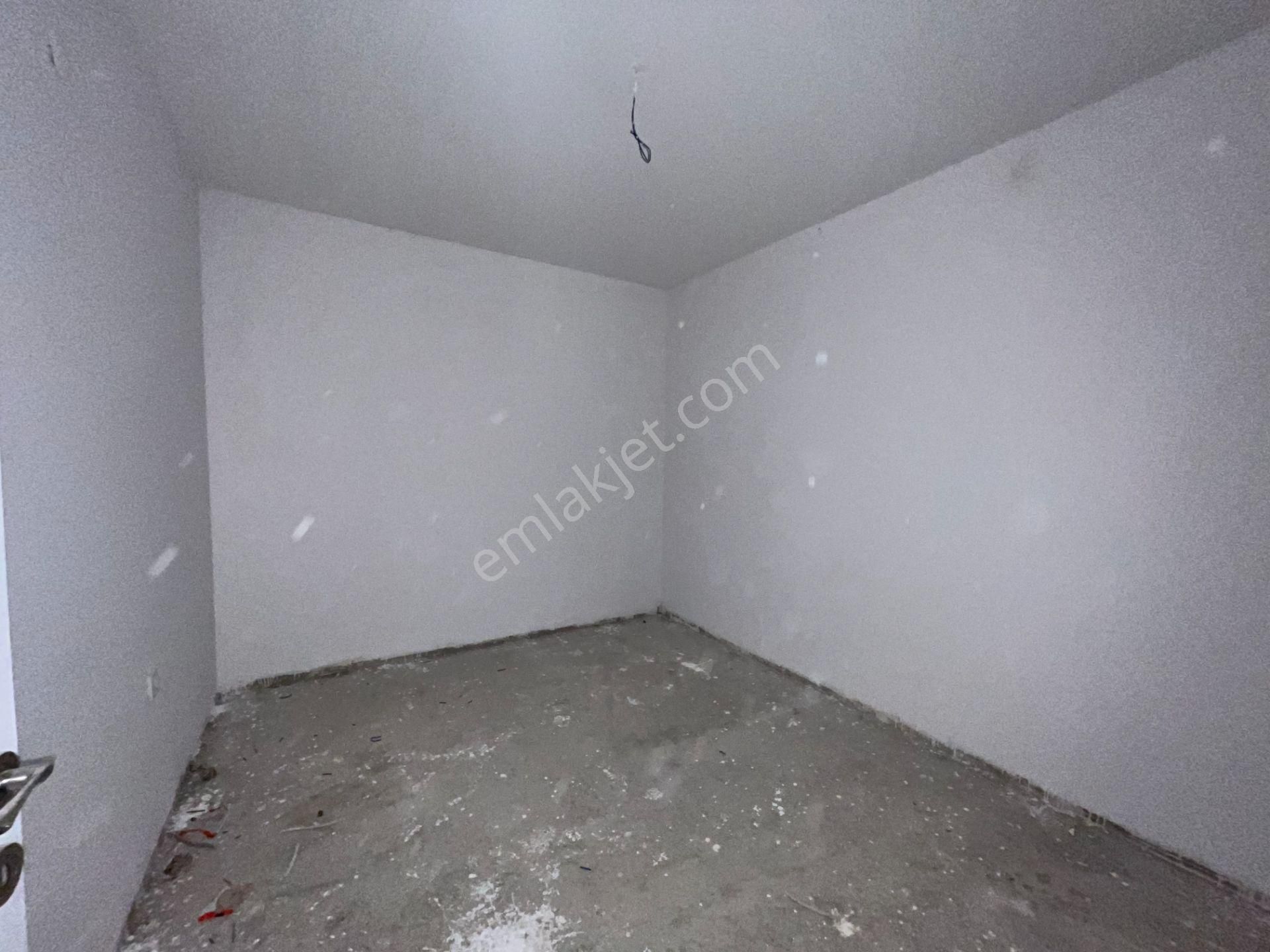 Seferihisar Çevrekent'te 5+1, 180m2 Sıfır Villa - Görsel 17