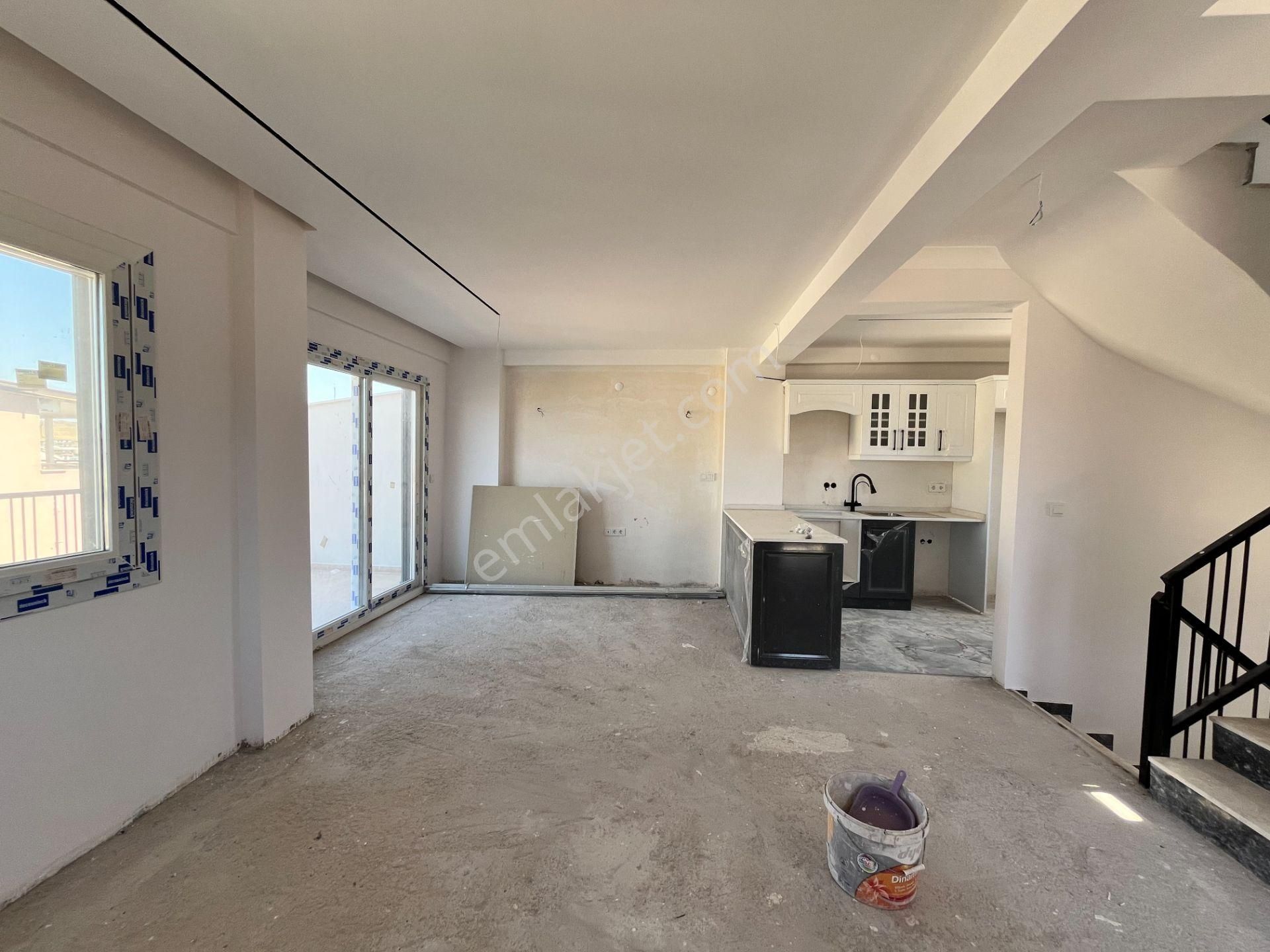 Seferihisar Çevrekent'te 5+1, 180m2 Sıfır Villa - Görsel 4