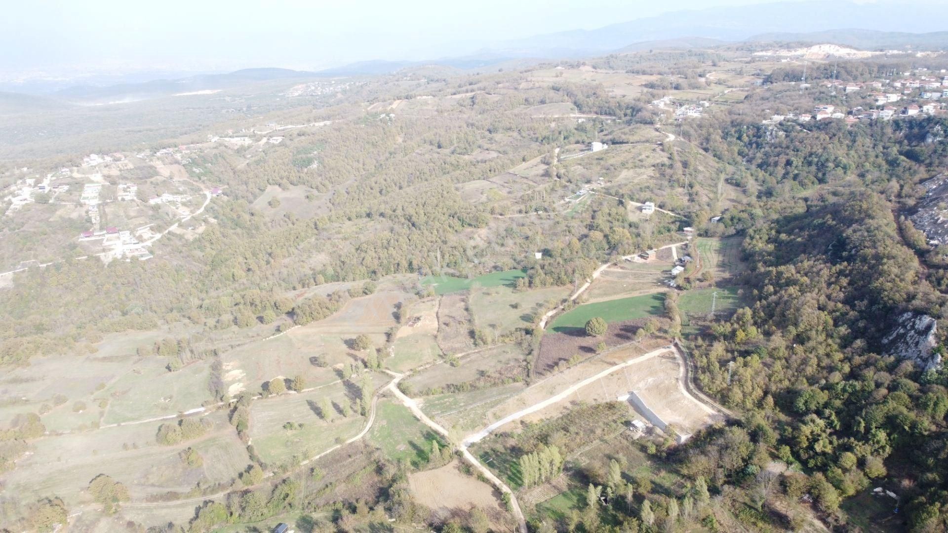 Güngörende Tek Tapu Resmi Yola Cephe Tel Örgüsü Çekili 5 Numara - Görsel 28