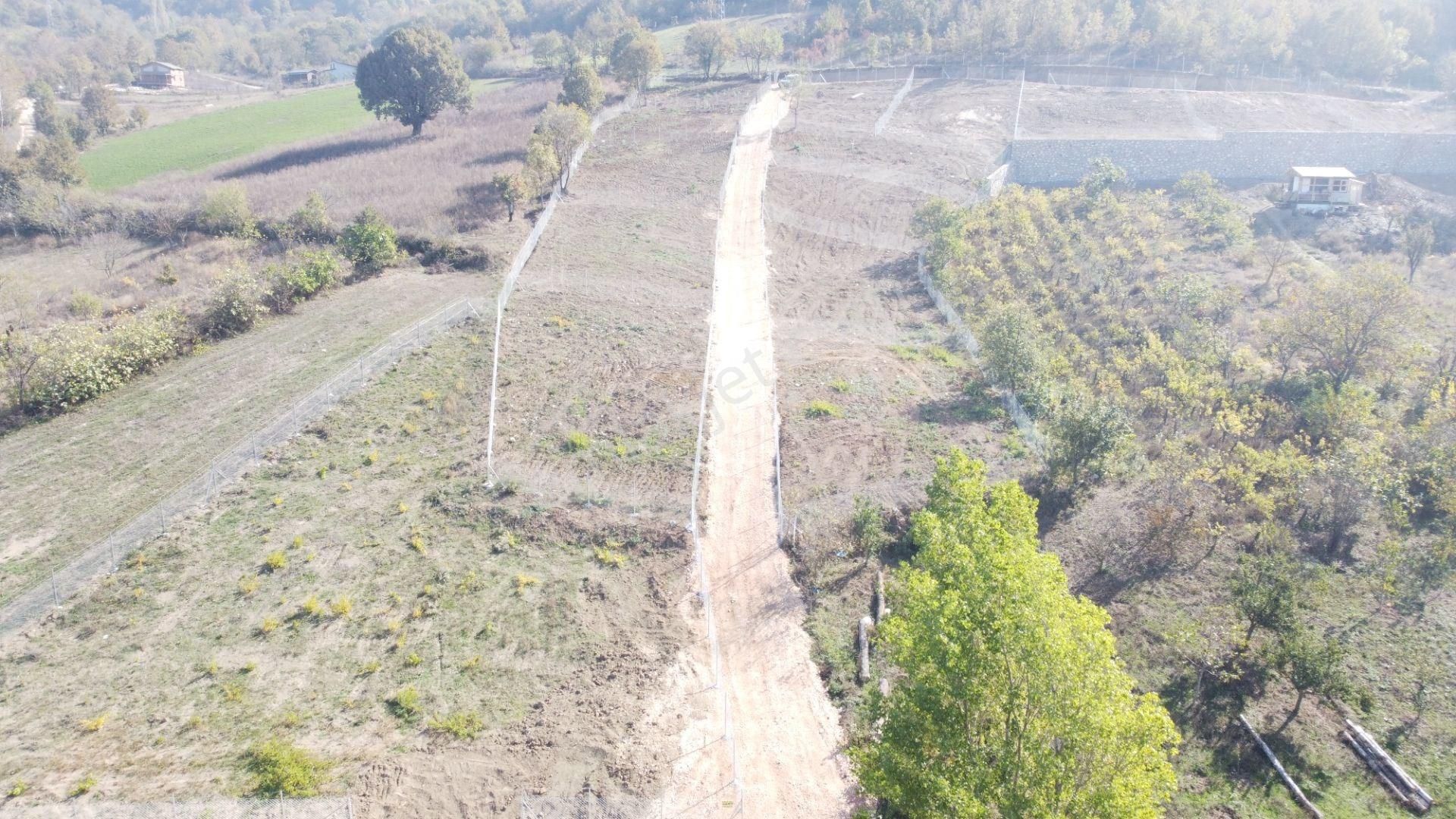 Güngörende Tek Tapu Resmi Yola Cephe Tel Örgüsü Çekili 5 Numara - Görsel 25